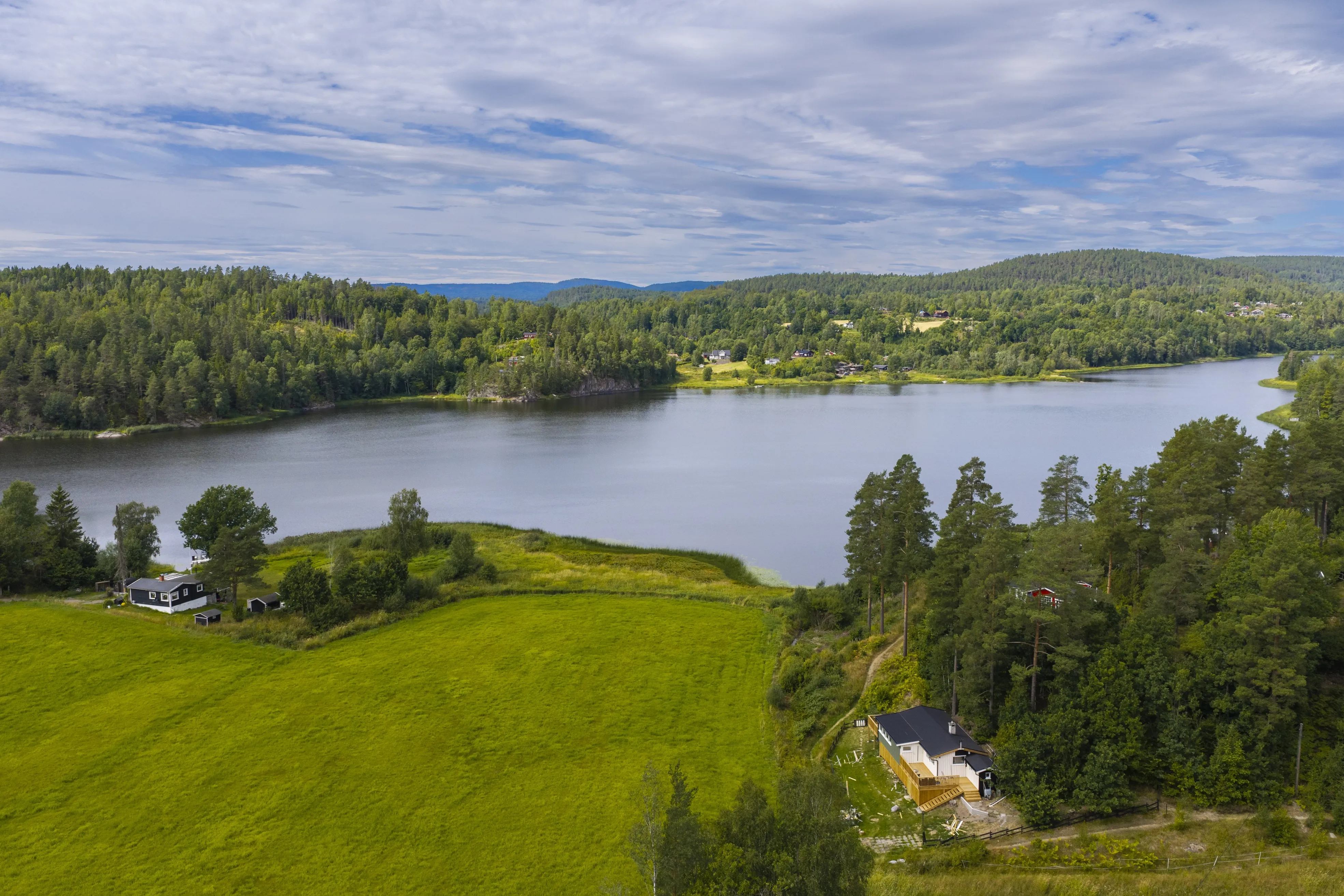 Scandinavian Lakeview Cabin with Modern Comforts in Andebu - View image 43 of 45