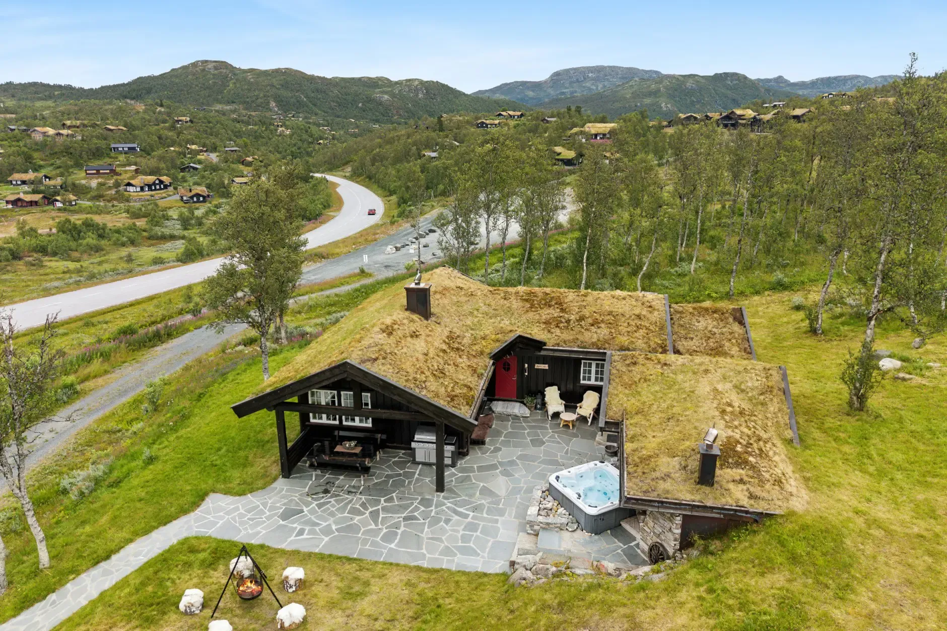 Scenic 3-Bedroom Cabin with Pool and Terrace in Rauland, Norway - View image 22 of 33