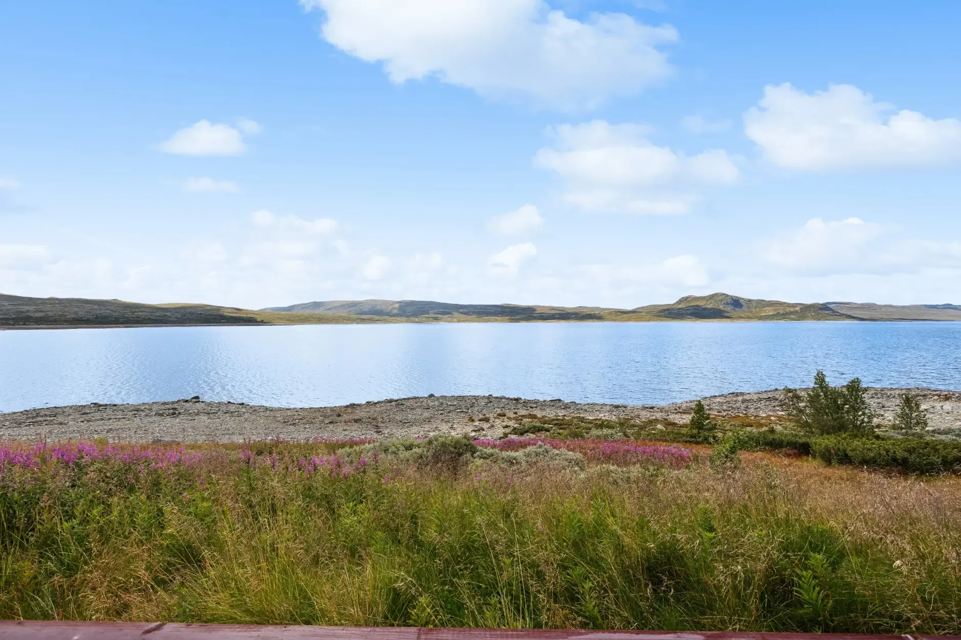 2009 Landhaus mit Terrasse am See in Nore og Uvdal, Norwegen - Bild 28 von 34 anzeigen