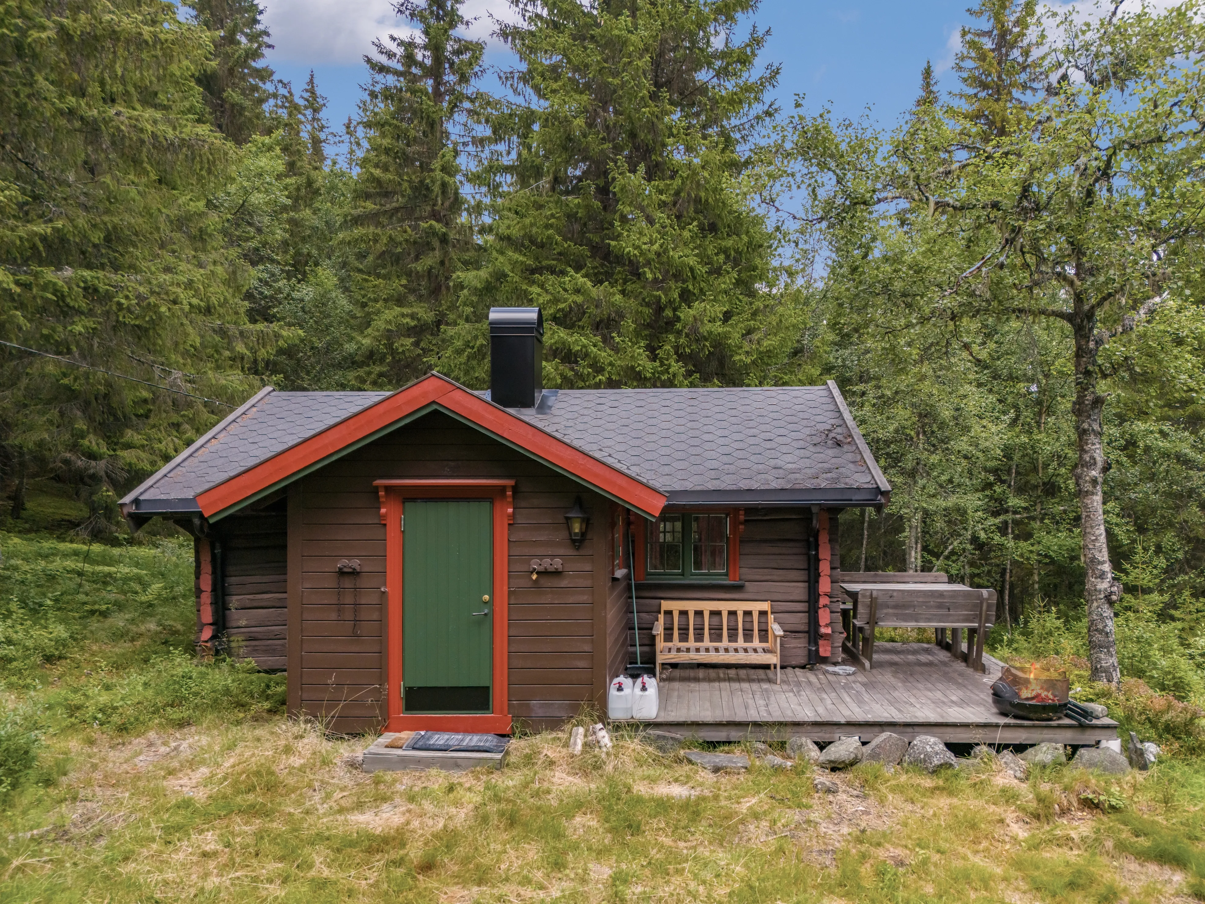 1980s Cabin with Terrace in Numedal's Scenic Outdoors - View image 6 of 27