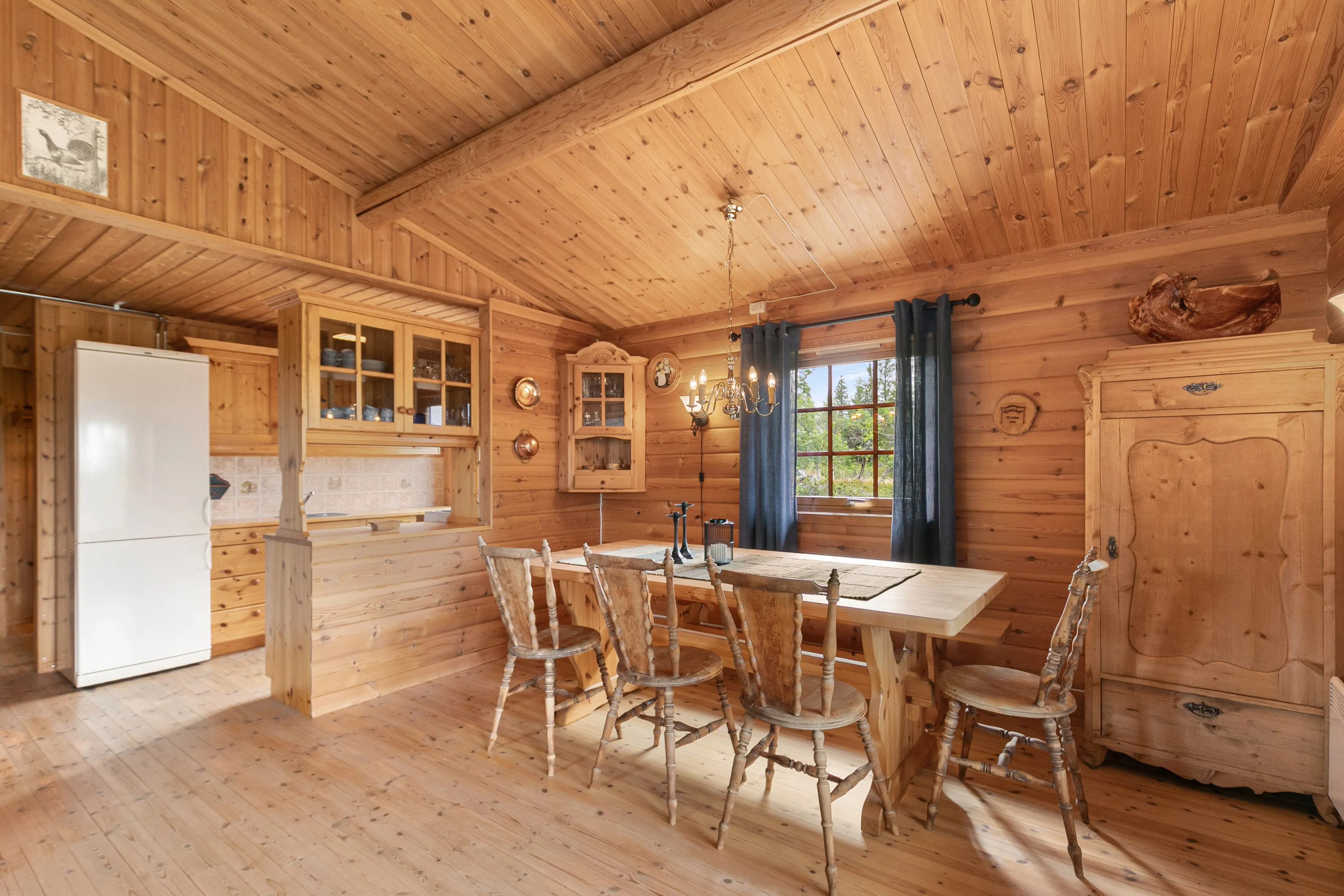 3-Bedroom Country House in Mesnali with Winter Garden and Terrace - View image 12 of 39
