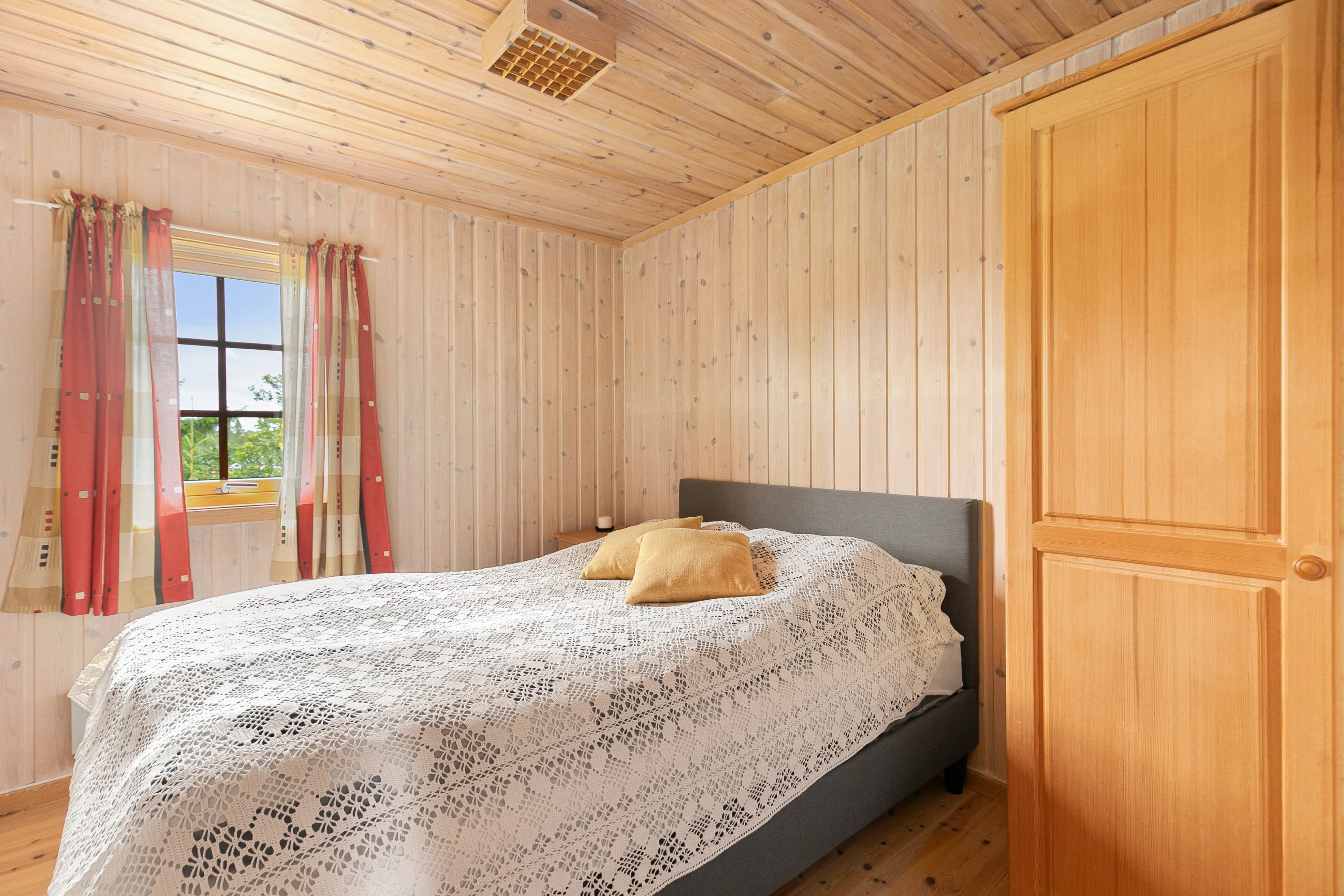 3-Bedroom Country House in Mesnali with Winter Garden and Terrace - View image 18 of 39
