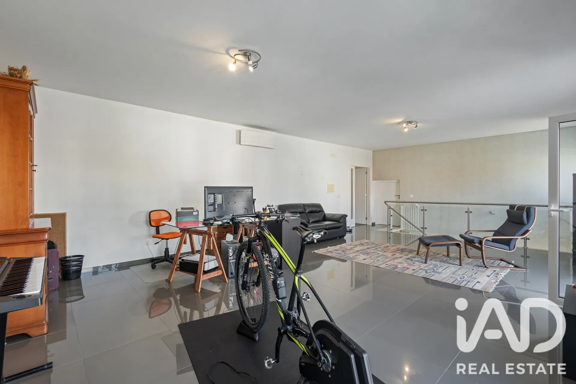 Contemporary 3-Bedroom House with Balcony and Parking in Cadaval, Portugal - View image 23 of 36