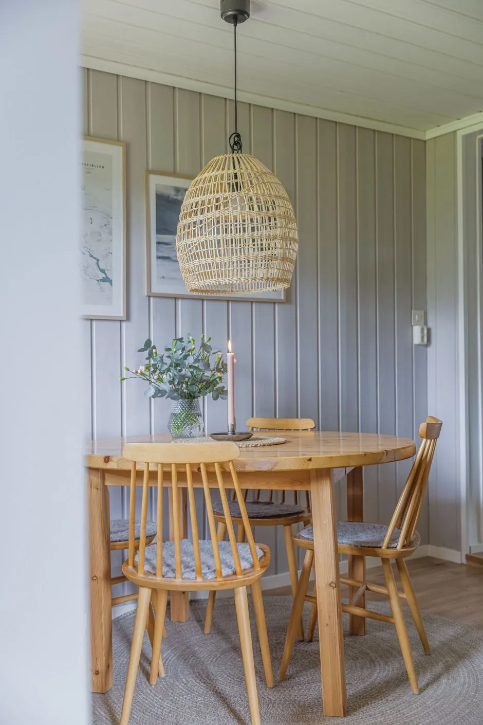1960s Swedish Country Retreat with Garden and Terrace in Tänndalen - Image 4