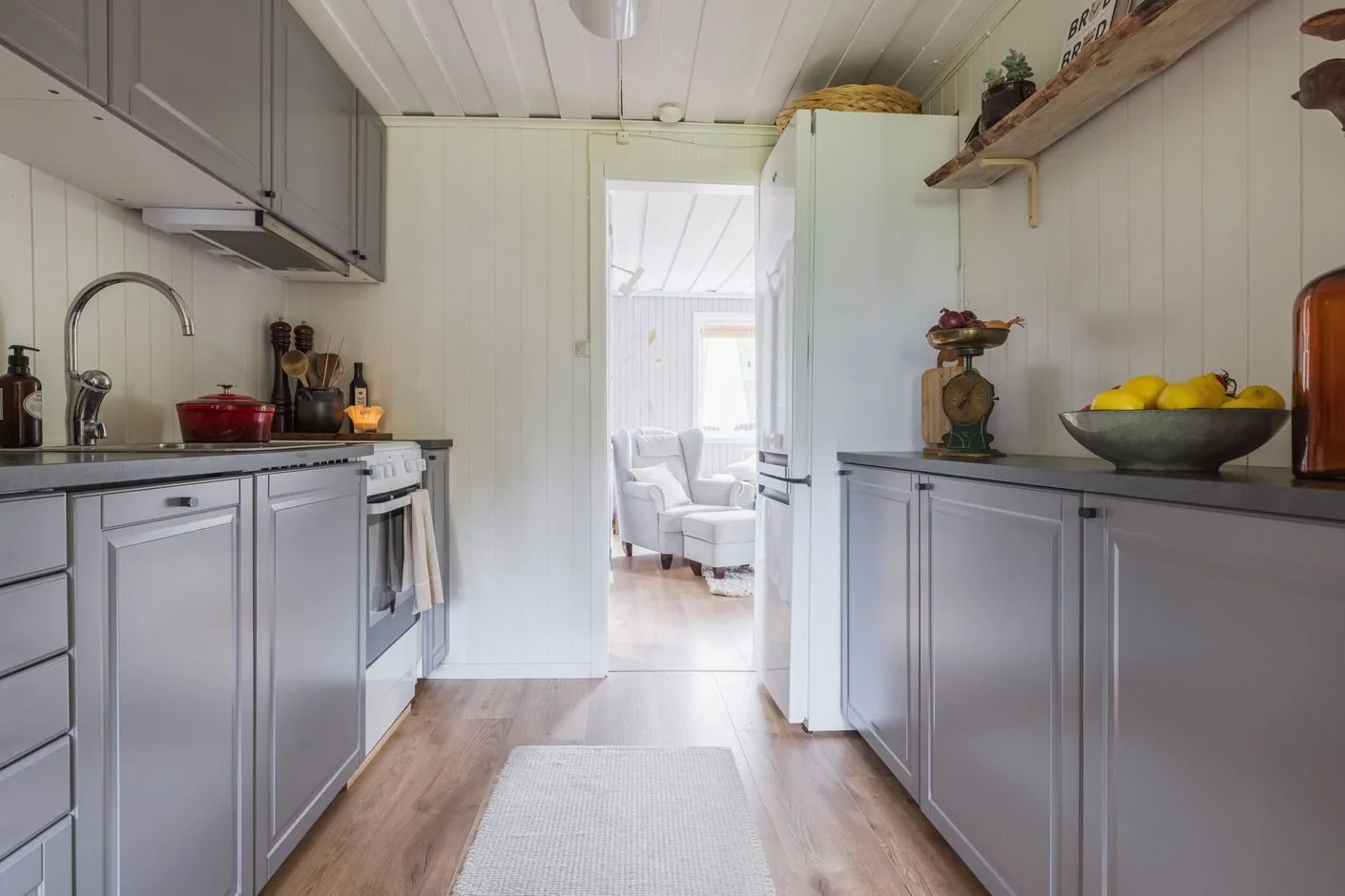 1960s Swedish Country Retreat with Garden and Terrace in Tänndalen - View image 8 of 44