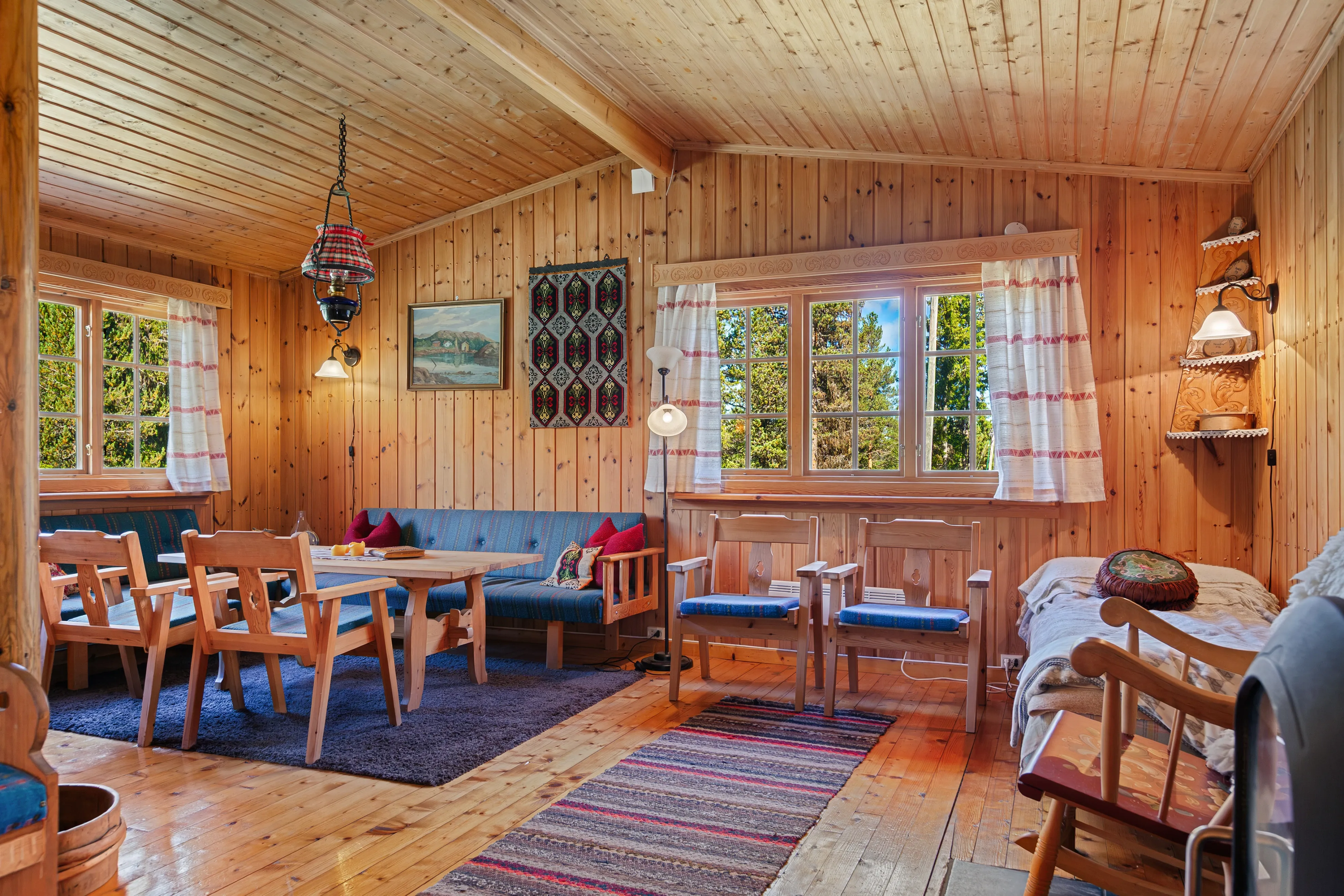 1970s Norwegian Cabin with Annex in Tisleidalen's Scenic Wilderness - View image 10 of 34