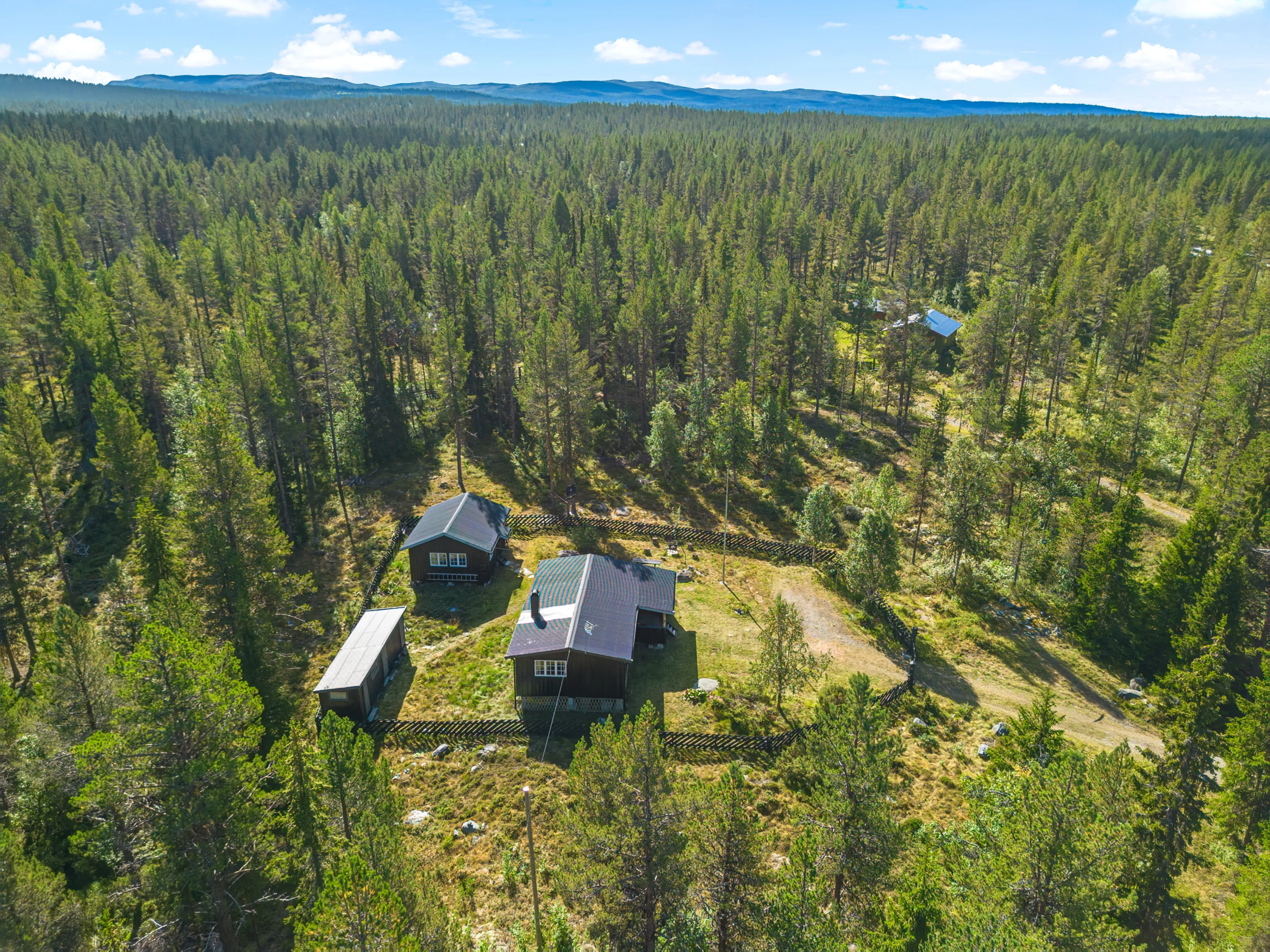 1970s Norwegian Cabin with Annex in Tisleidalen's Scenic Wilderness - View image 33 of 34