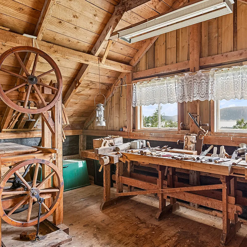 View image 35