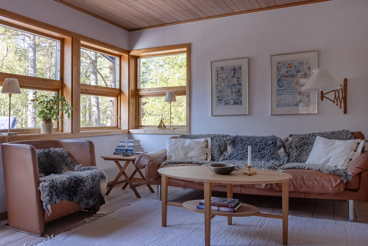 1980s Swedish Archipelago House with Expansive Gardens and Terrace - View image 24 of 64