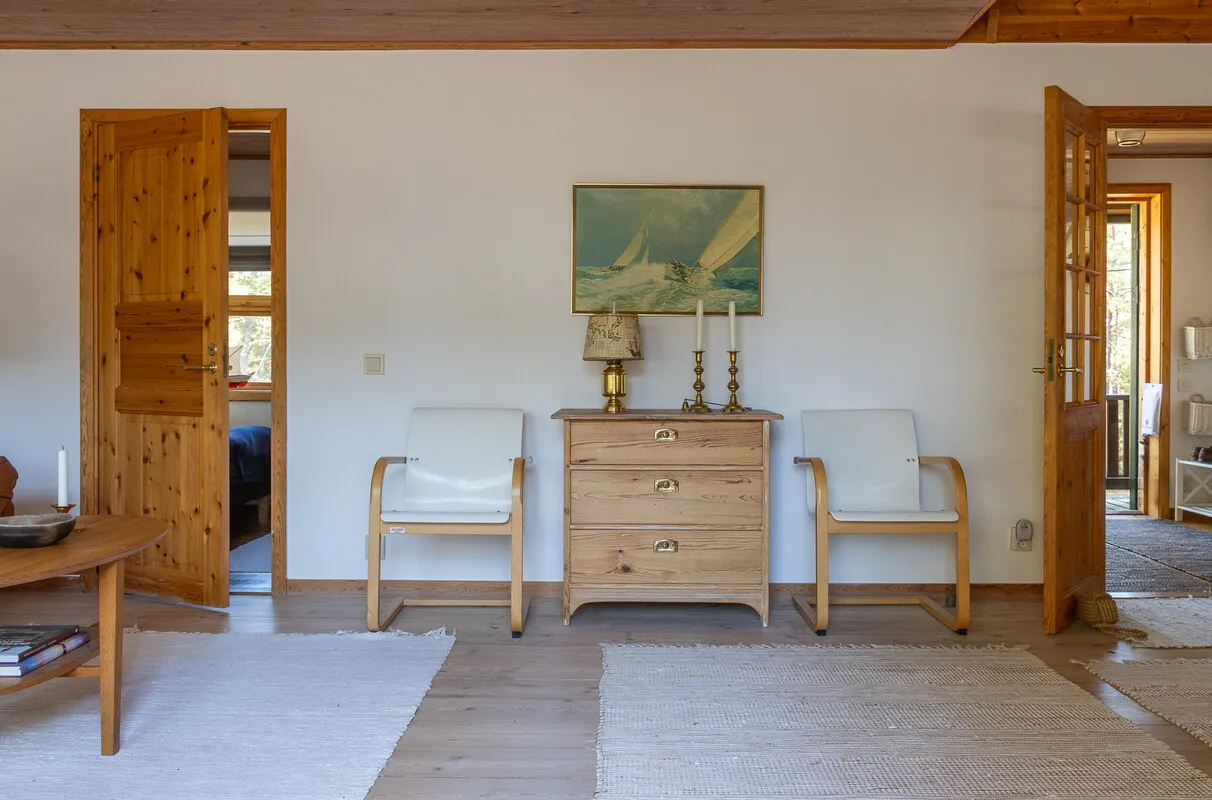 1980s Swedish Archipelago House with Expansive Gardens and Terrace - View image 26 of 64