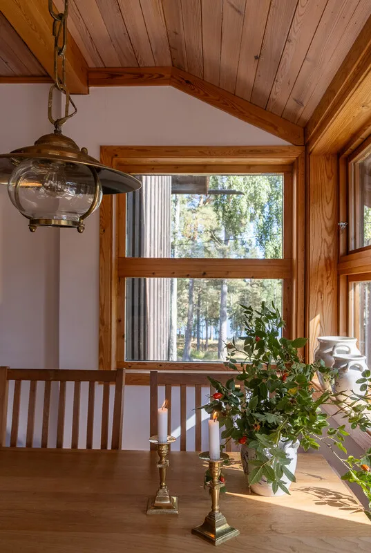 1980s Swedish Archipelago House with Expansive Gardens and Terrace - View image 35 of 64