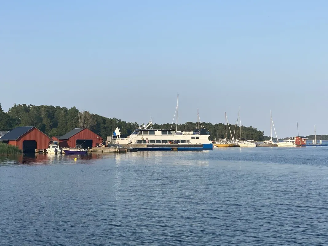1980s Swedish Archipelago House with Expansive Gardens and Terrace - View image 64 of 64