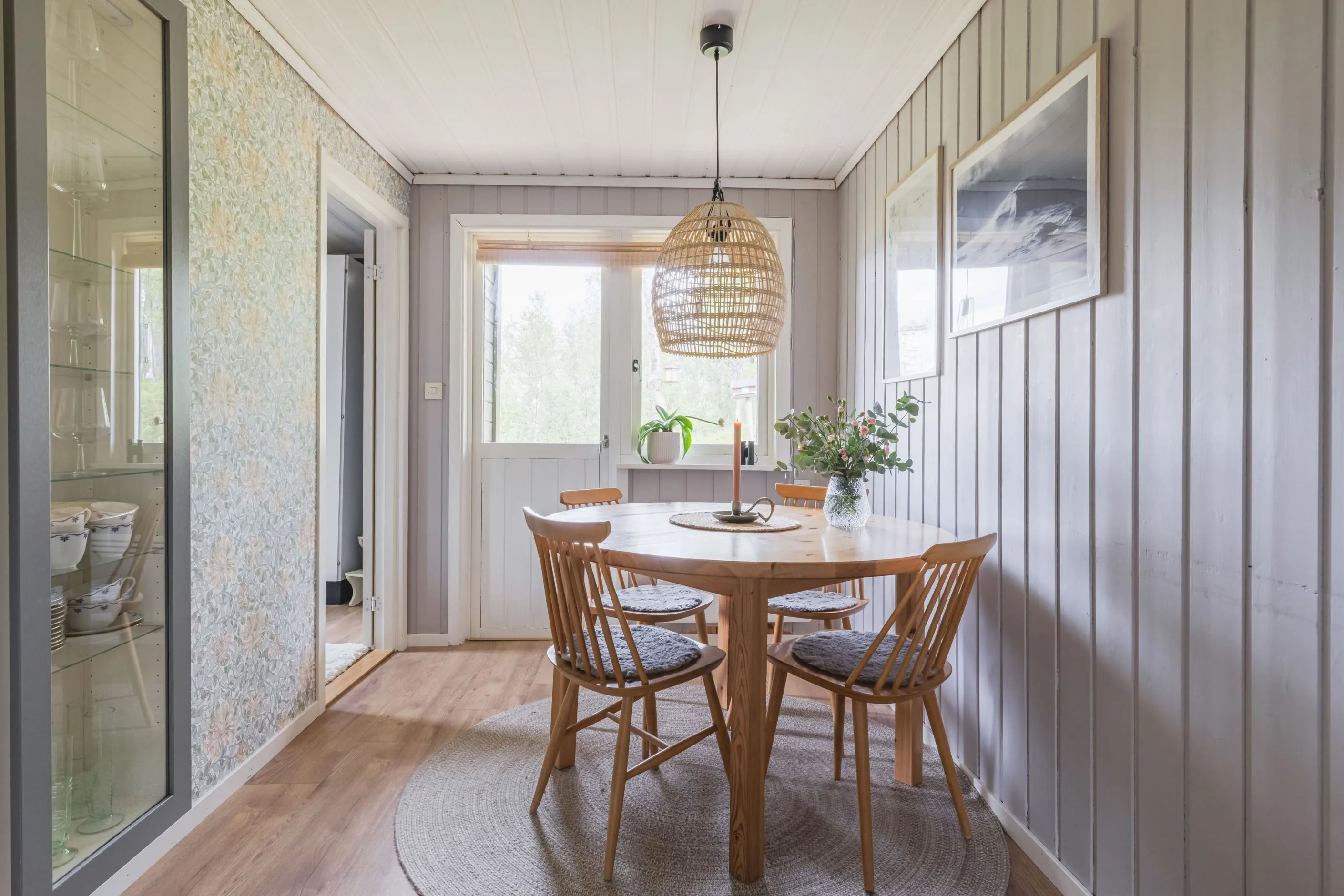 1960s Country House with Sauna and Guest Cabin in Härjedalen - View image 12 of 44