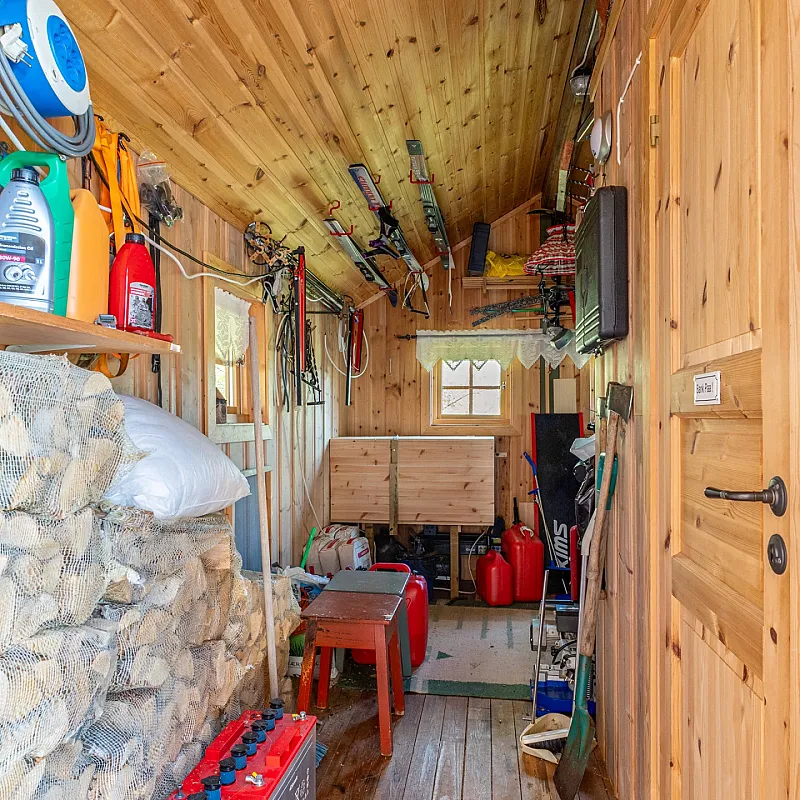 View image 31