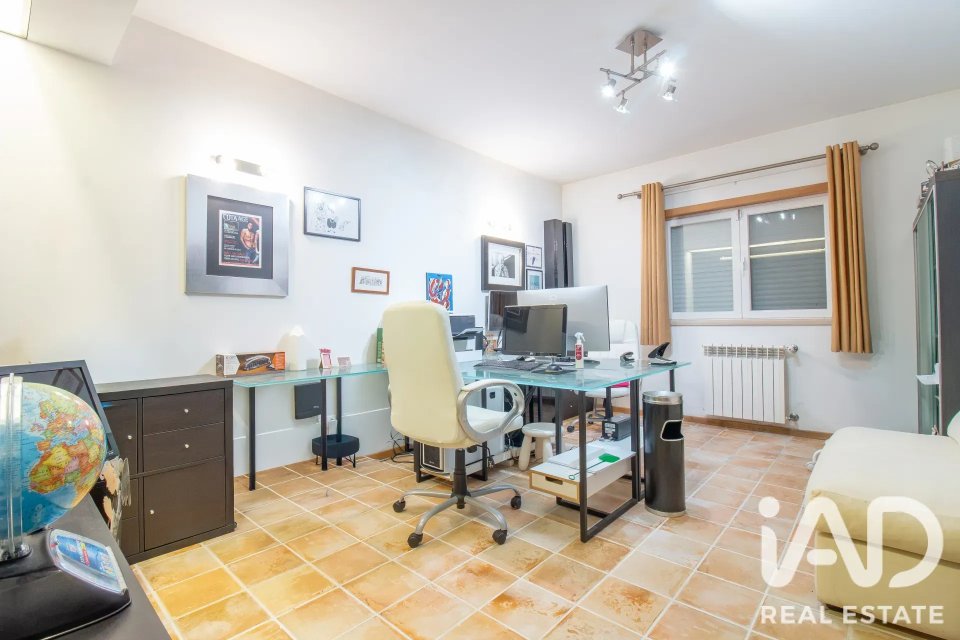 4-Bedroom House with Expansive Garden in Salir de Matos - View image 24 of 36
