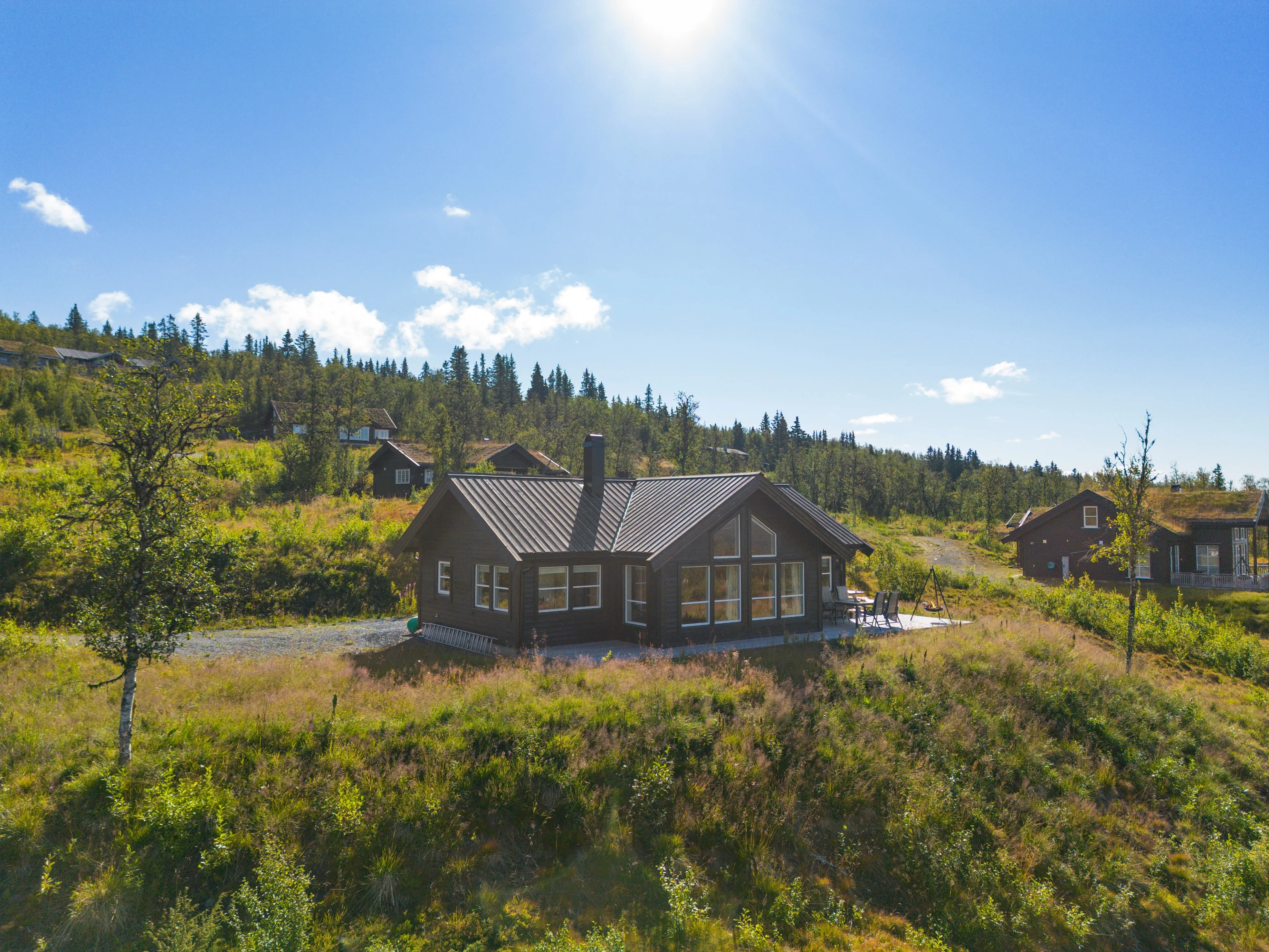 Modern 3-Bedroom House with Panoramic Views in Valdres, Norway - Image 2
