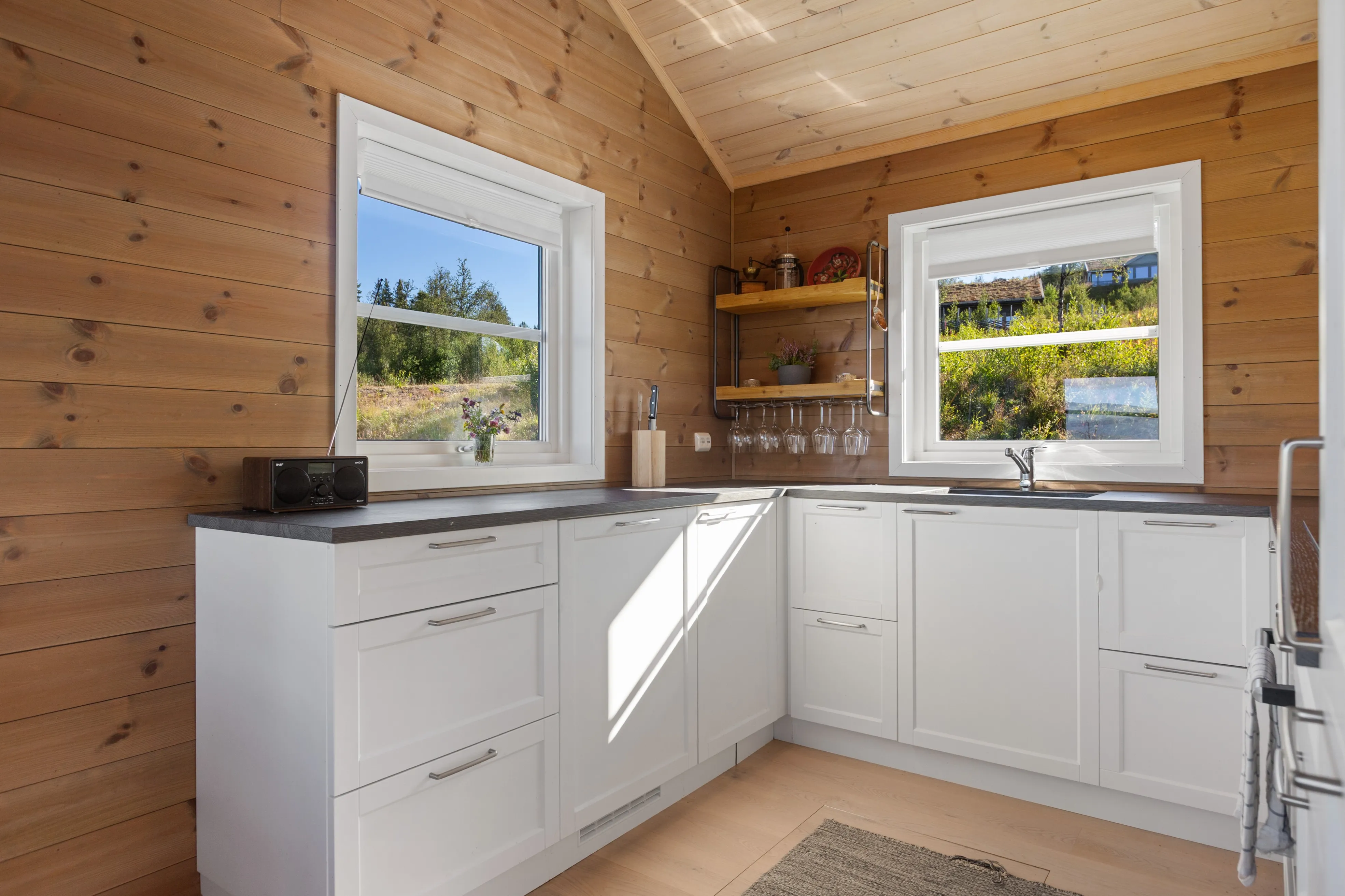 Modern 3-Bedroom House with Panoramic Views in Valdres, Norway - View image 19 of 52