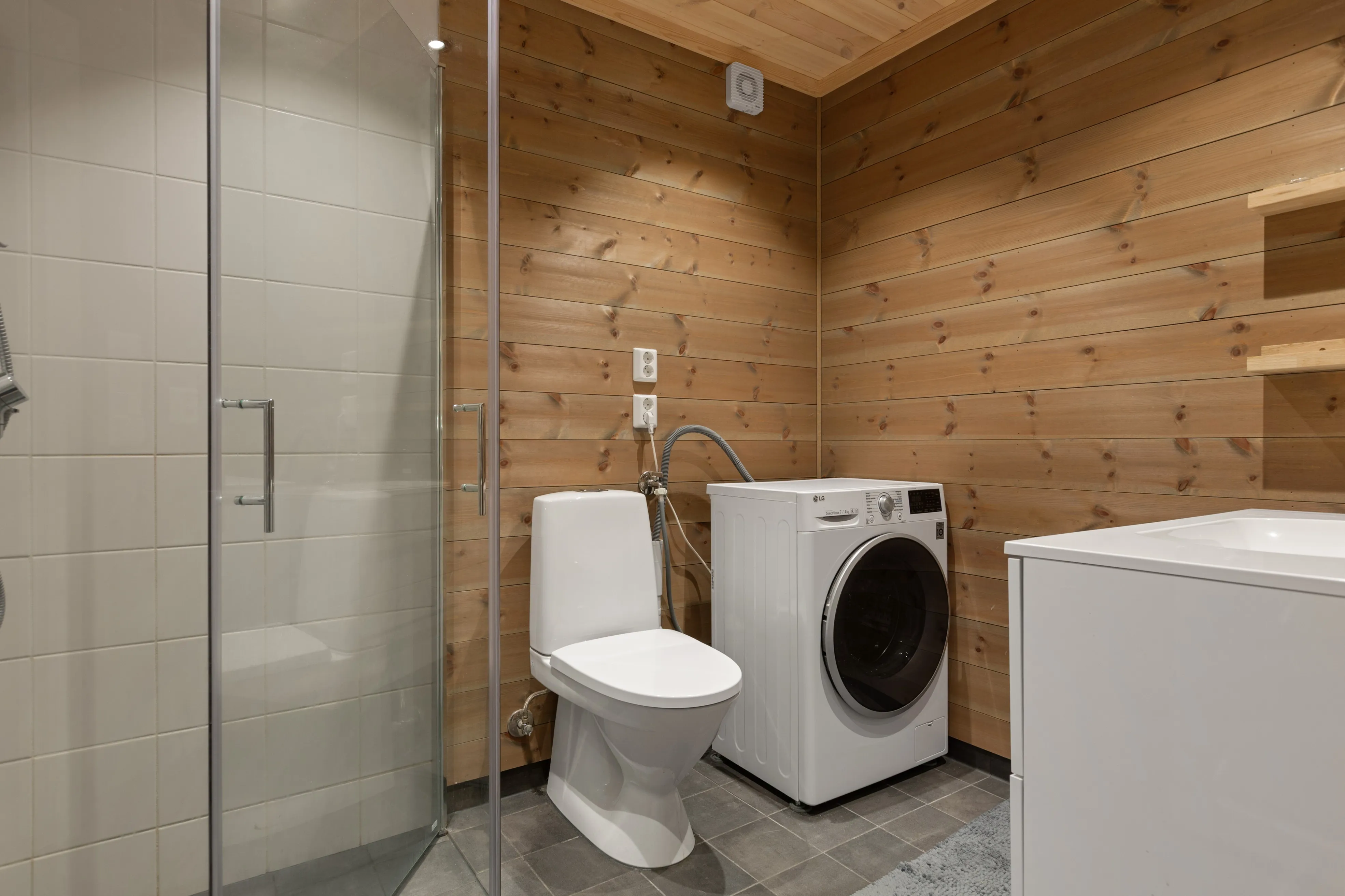 Modern 3-Bedroom House with Panoramic Views in Valdres, Norway - View image 31 of 52