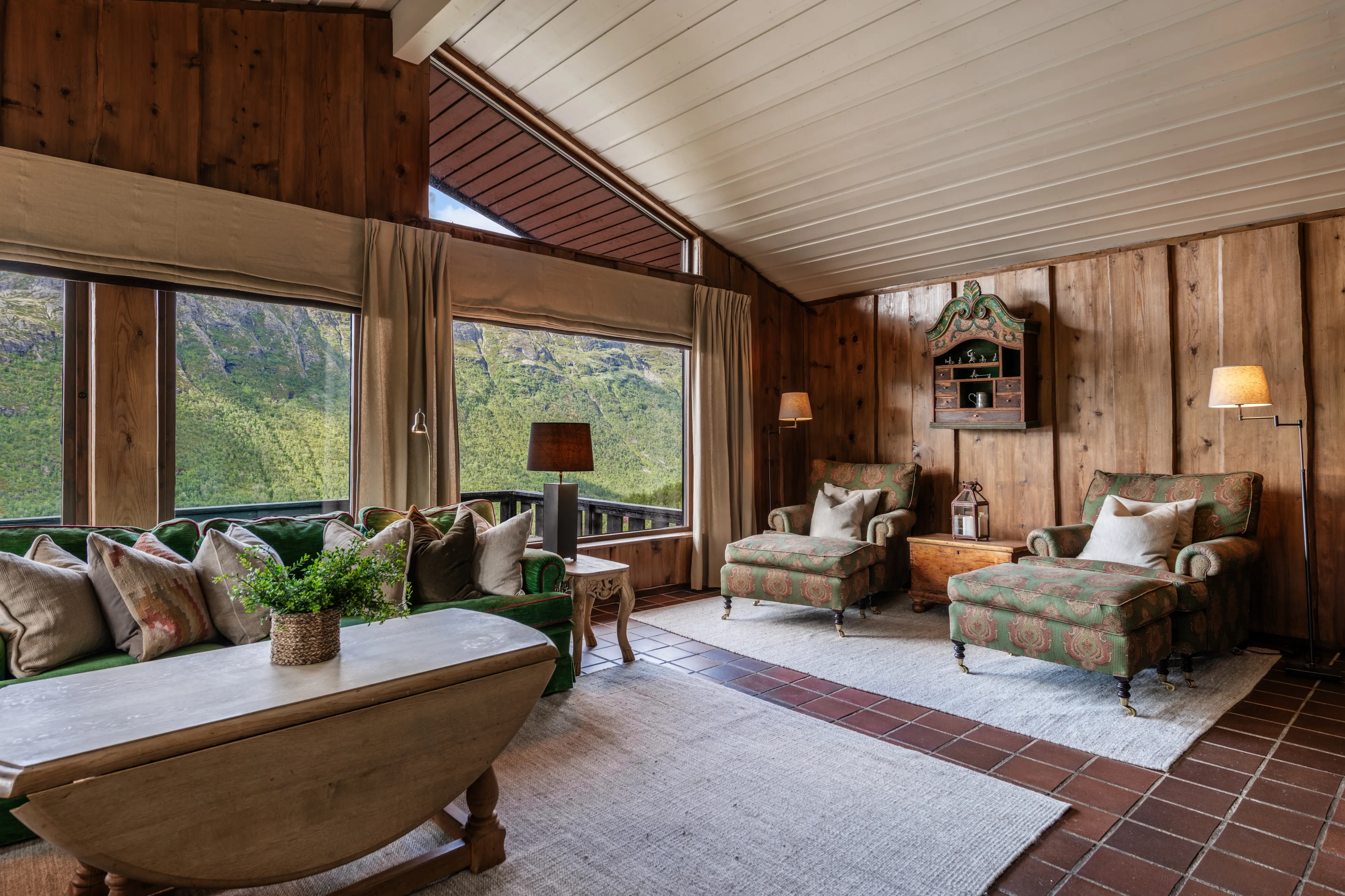 1980s Country House with Mountain Views in Hemsedal - View image 9 of 48