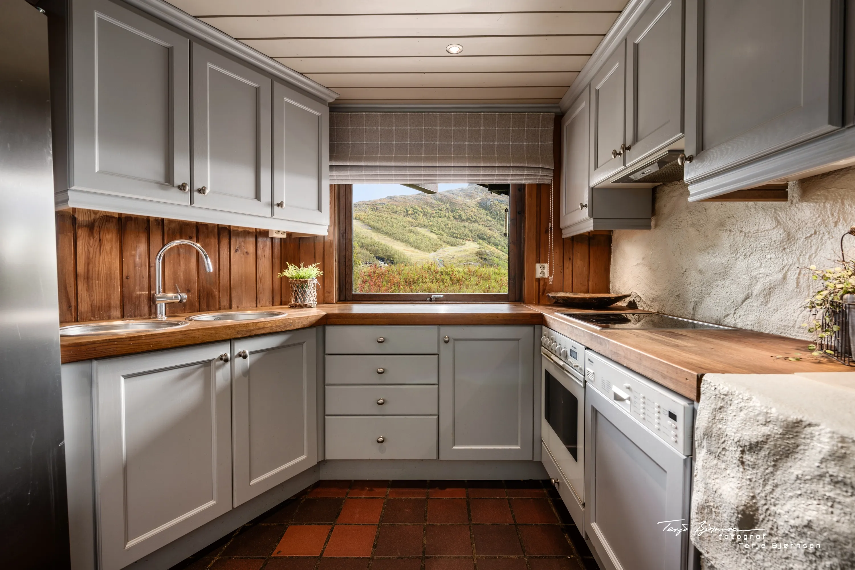 1980s Country House with Mountain Views in Hemsedal - View image 15 of 48