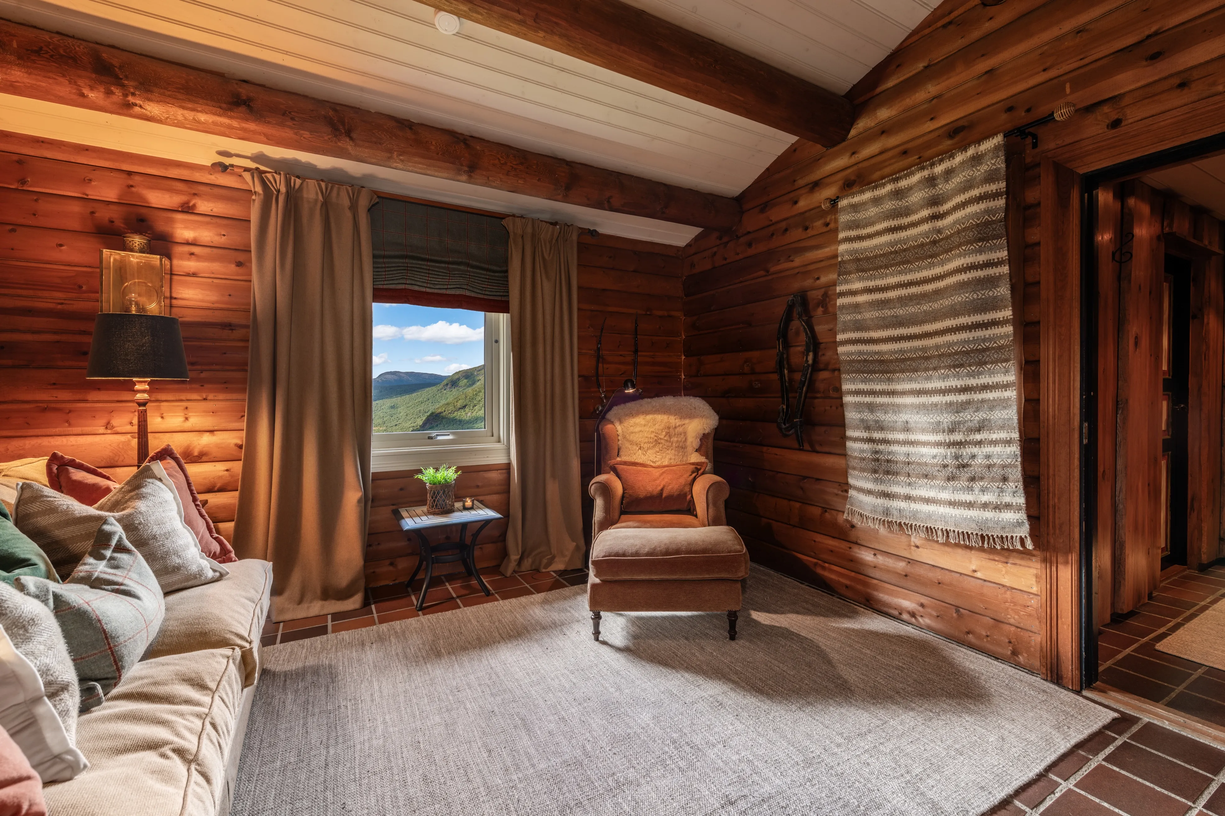 1980s Country House with Mountain Views in Hemsedal - View image 23 of 48