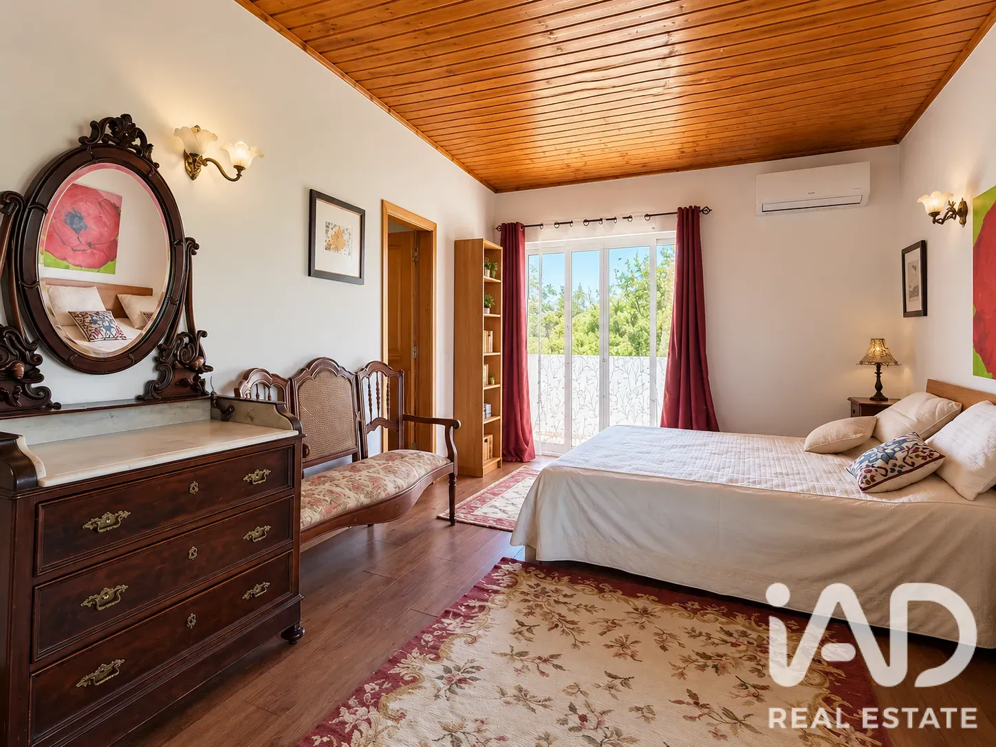 Contemporary 3-Bedroom House with Pool and Garden in Tavira, Portugal - View image 19 of 39