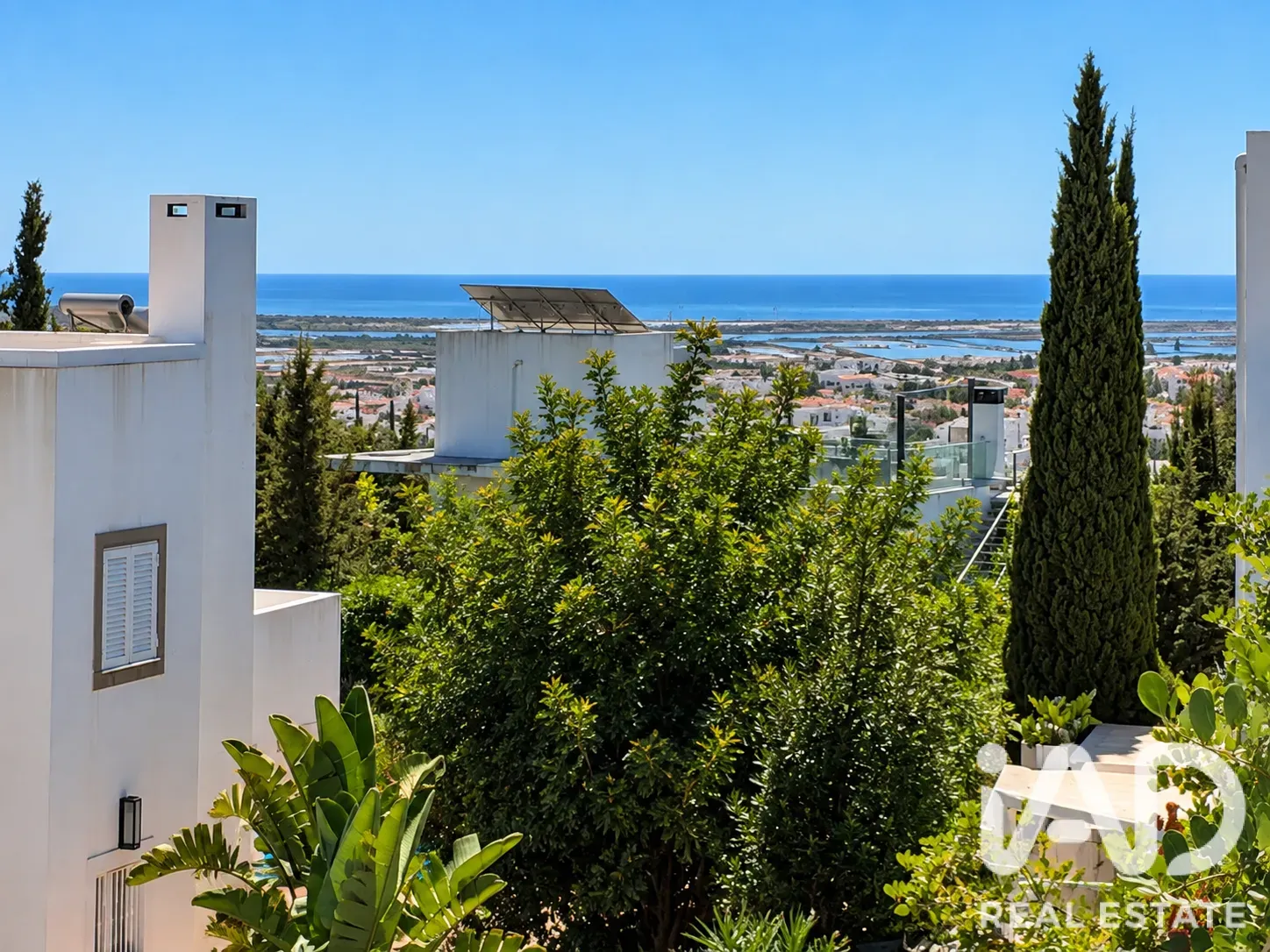 Contemporary 3-Bedroom House with Pool and Garden in Tavira, Portugal - View image 38 of 39