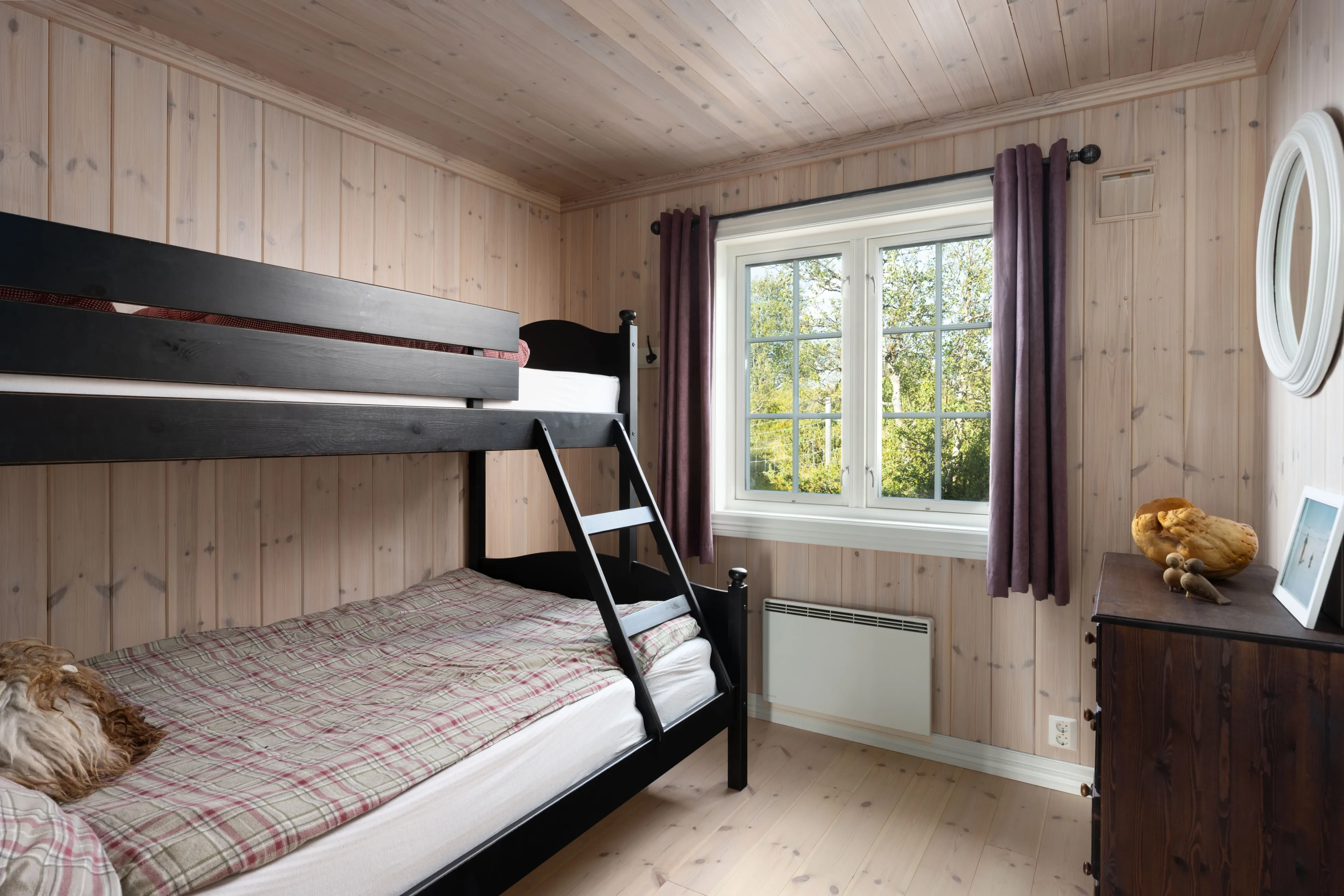 Spacious 4-Bedroom Cabin with Mountain Vistas in Hallingdal, Norway - View image 21 of 37