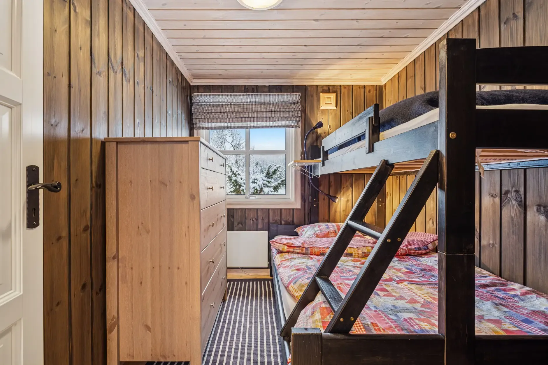 Furnished 4-Bedroom Country Retreat Near Ski Trails and Lake in Norway - View image 19 of 30