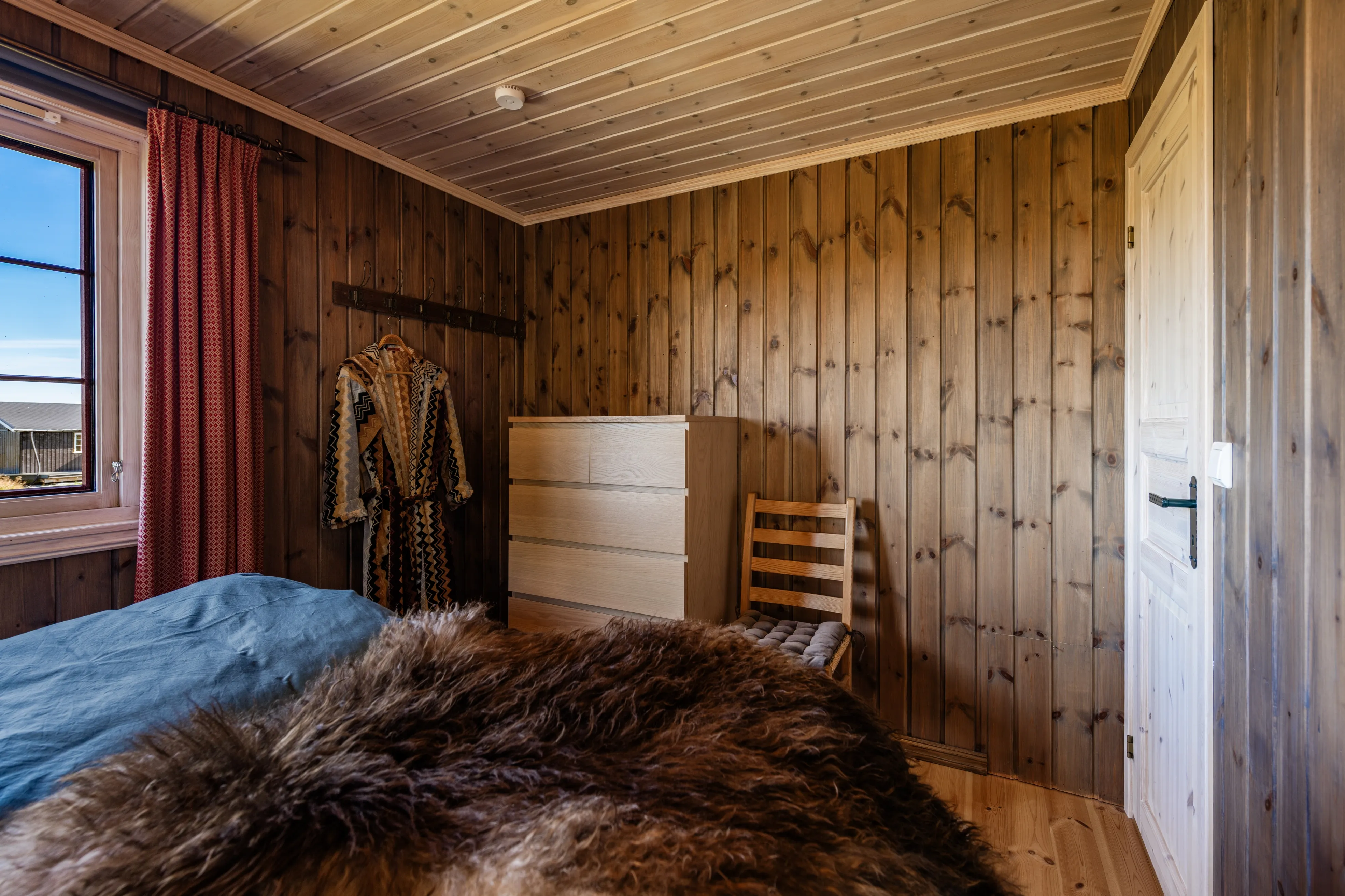 1960s Norwegian Cabin with Spacious Terrace and Scenic Gol Location - View image 23 of 40