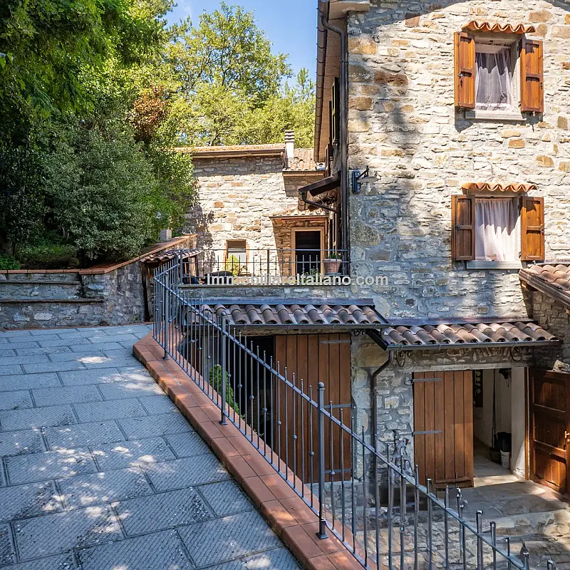 View image 6