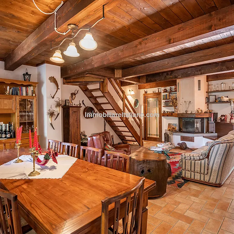 View image 17