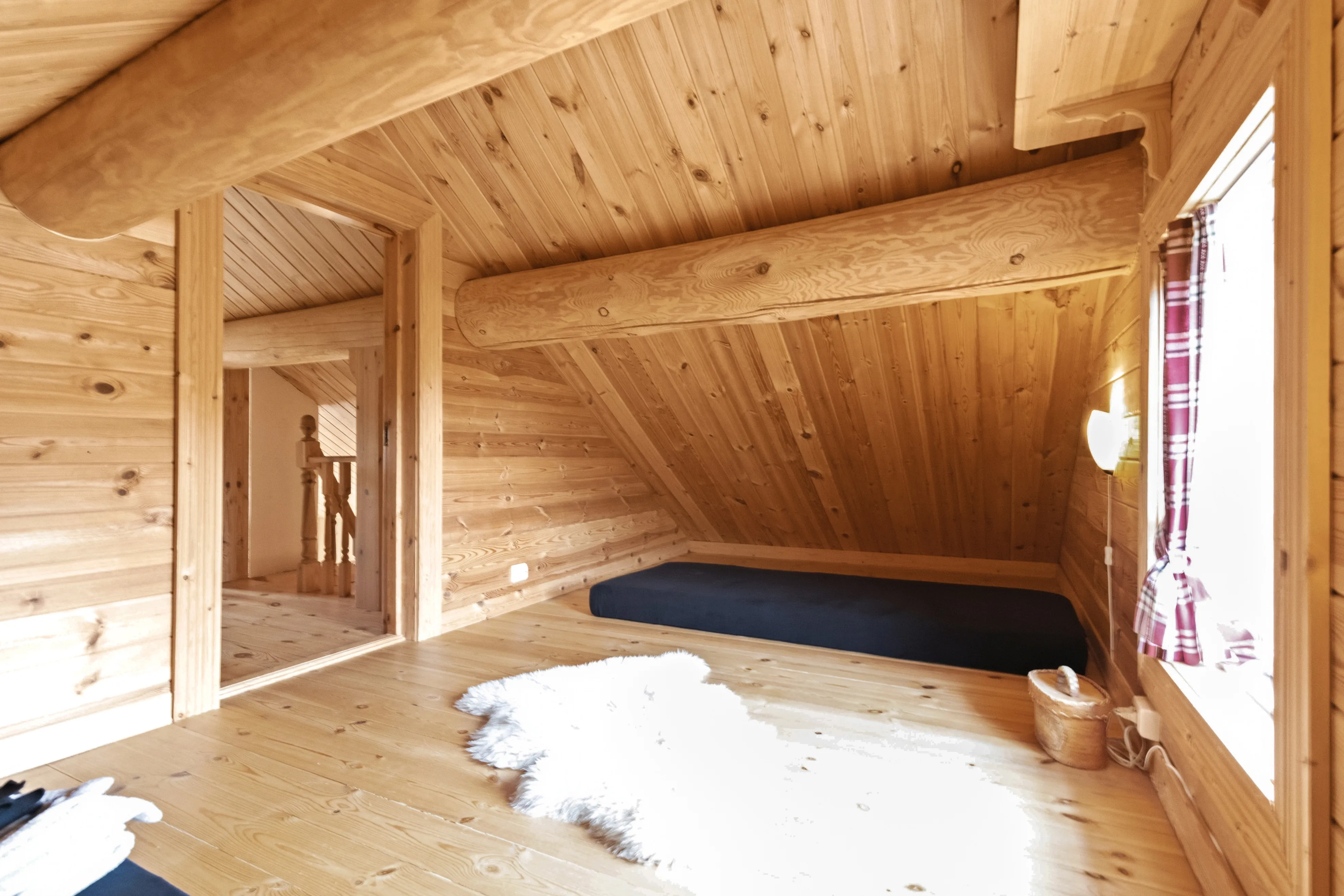 Modern 3-Bedroom Cabin in Viken with Panoramic Views and Sauna - View image 39 of 55