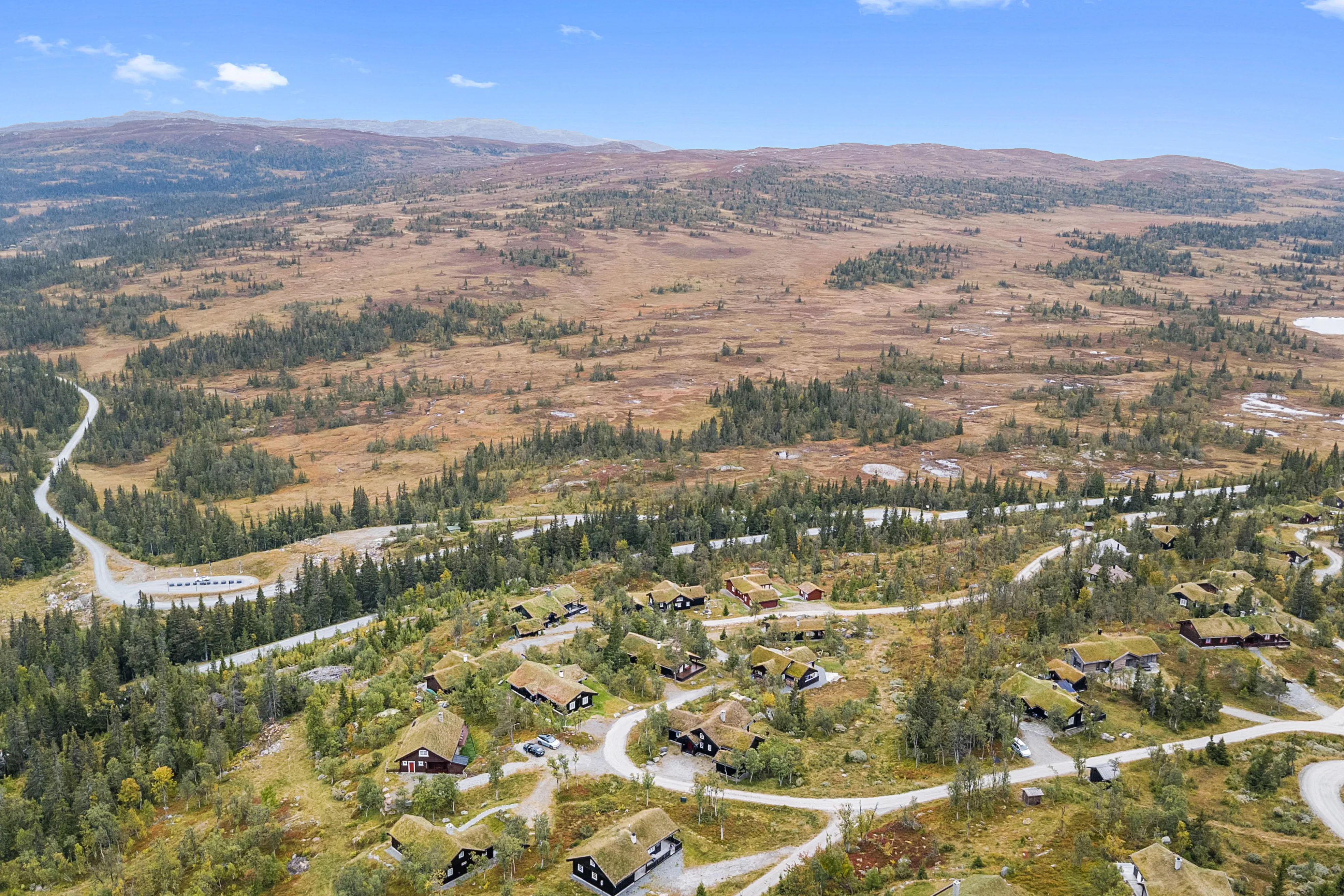 Modern 3-Bedroom Cabin in Viken with Panoramic Views and Sauna - View image 47 of 55