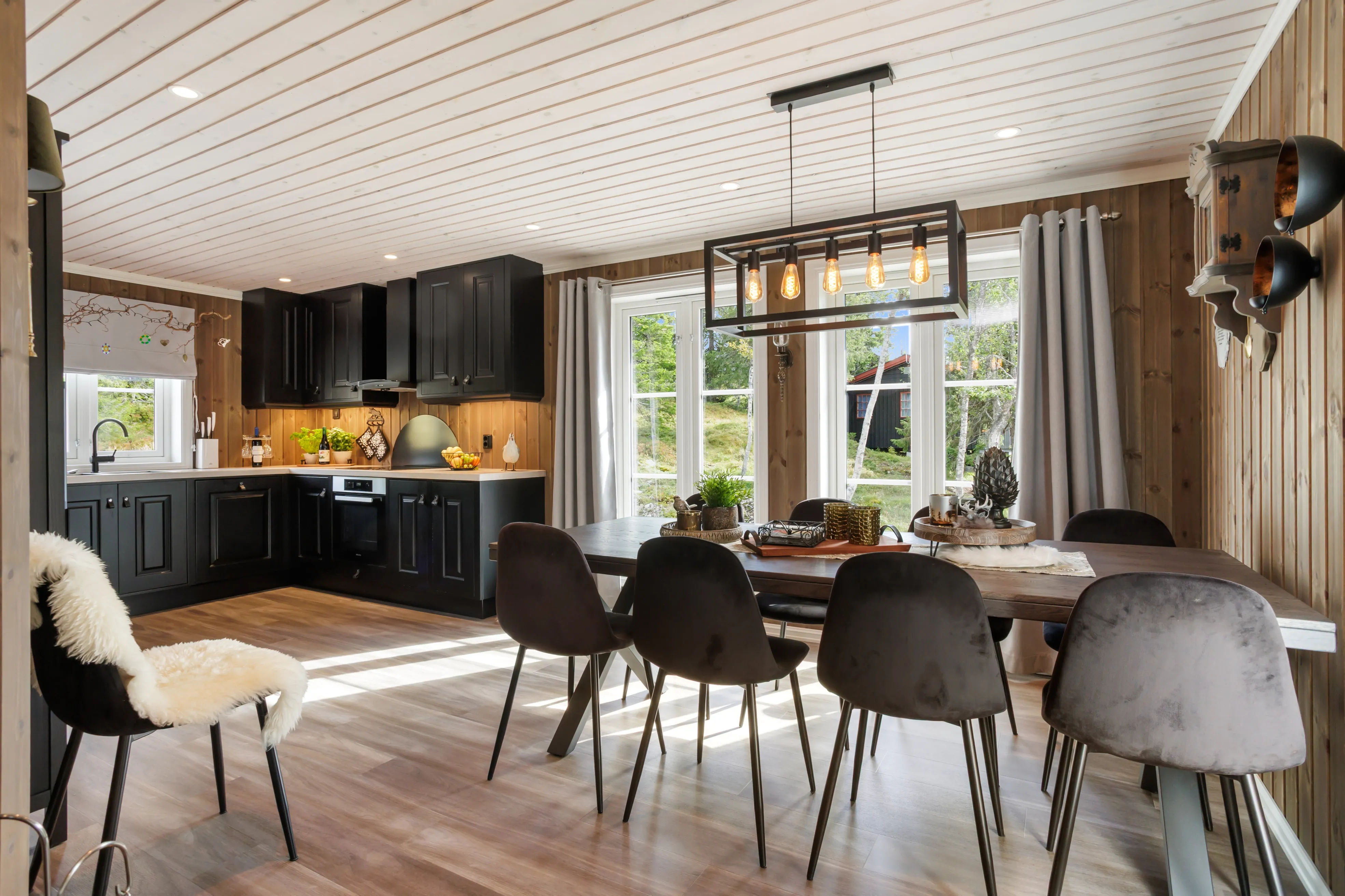 Contemporary 4-Bed Country House in Eggedal with Expansive Terrace - View image 16 of 63