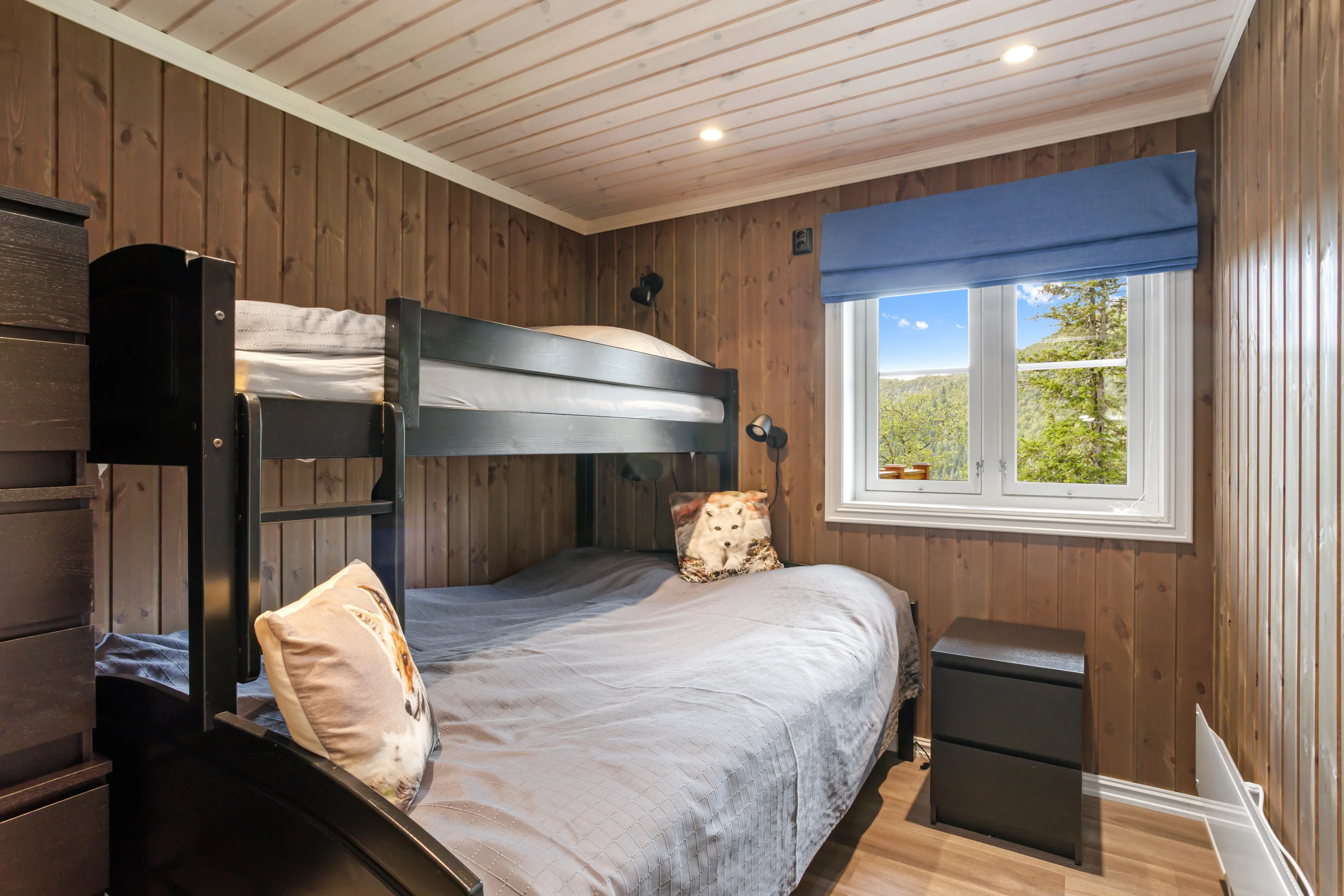 Contemporary 4-Bed Country House in Eggedal with Expansive Terrace - View image 29 of 63