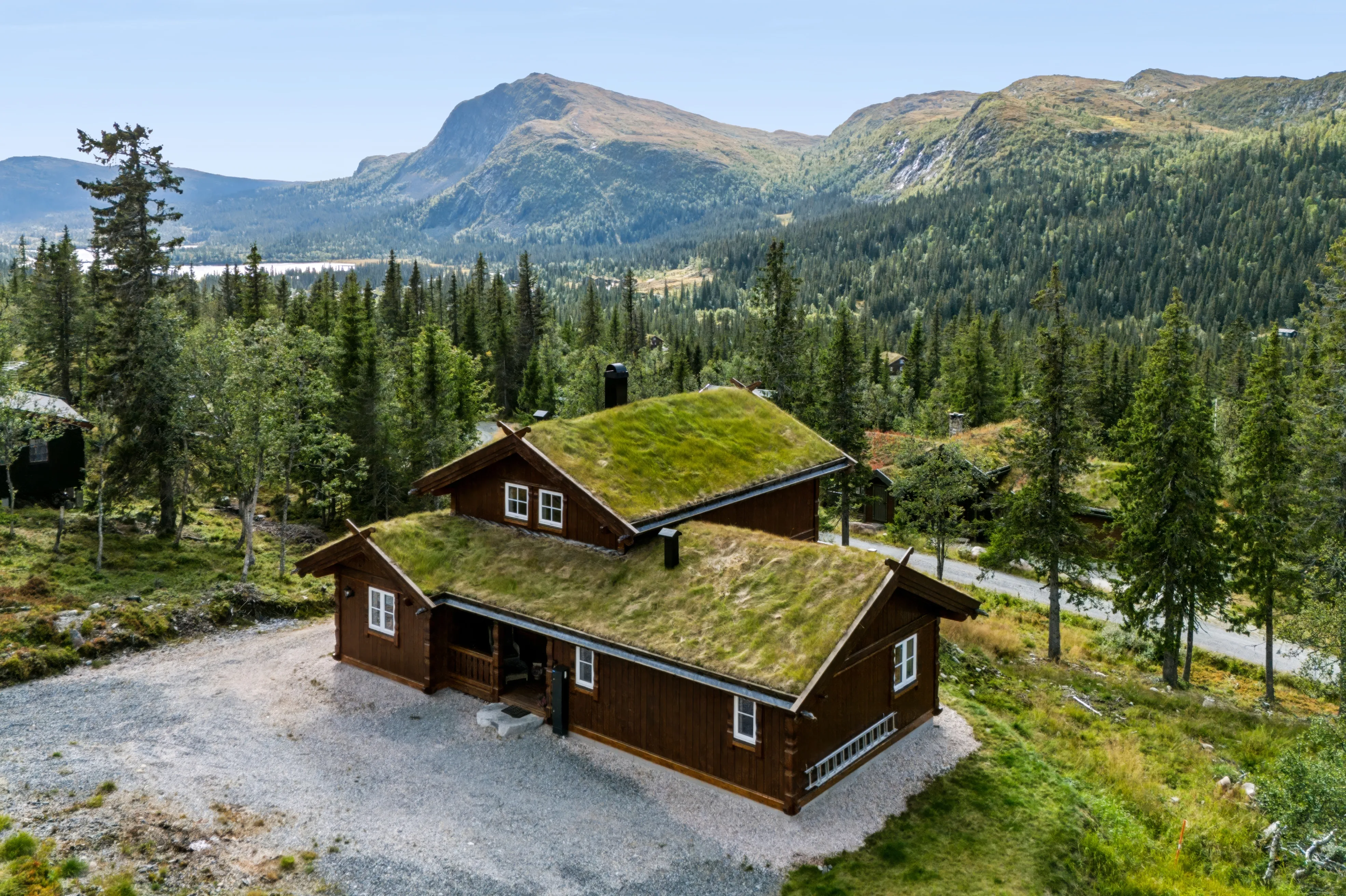 Contemporary 4-Bed Country House in Eggedal with Expansive Terrace - View image 48 of 63