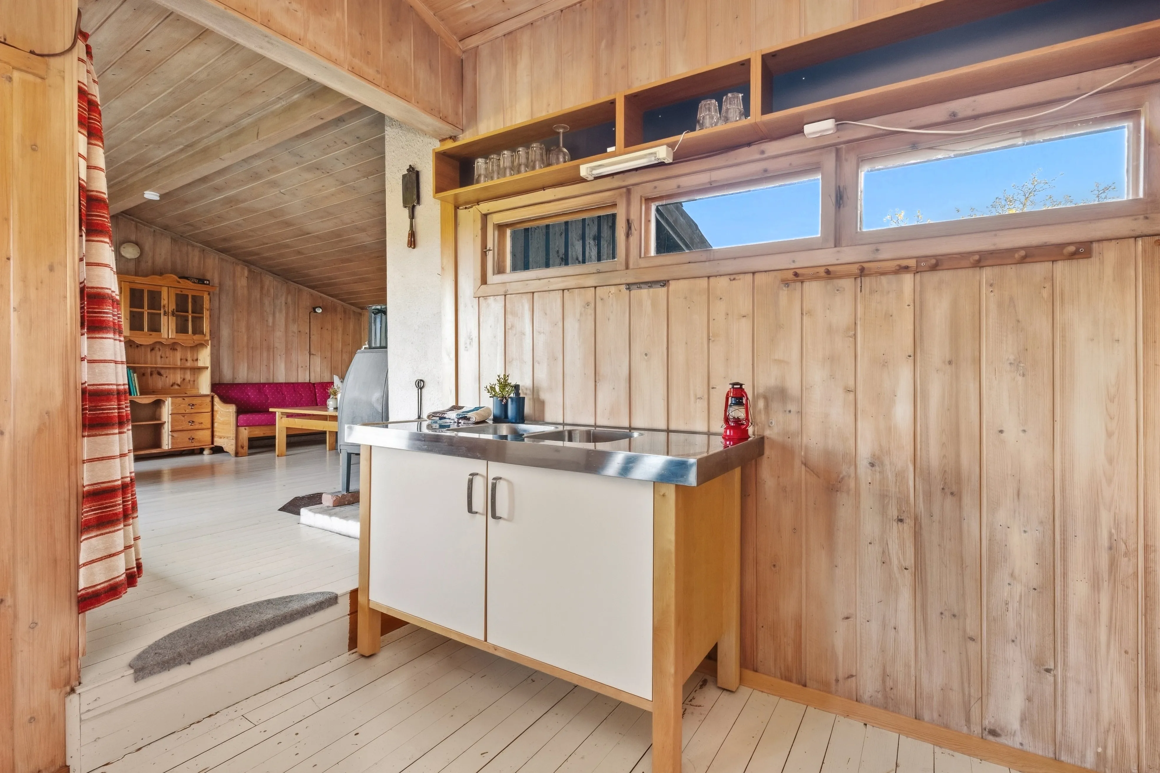 1960s Furnished Cabin with Expansive Lot in Flå, Norway - View image 13 of 37