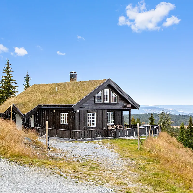 Modern 2-Bedroom Cabin with Terrace in Norway's Scenic Lyserstølen