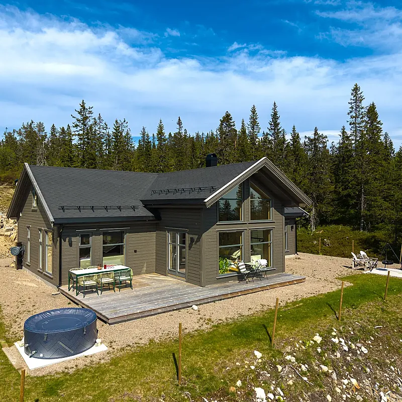 Contemporary 3-Bedroom Country House with Terrace in Norway's Scenic Innlandet