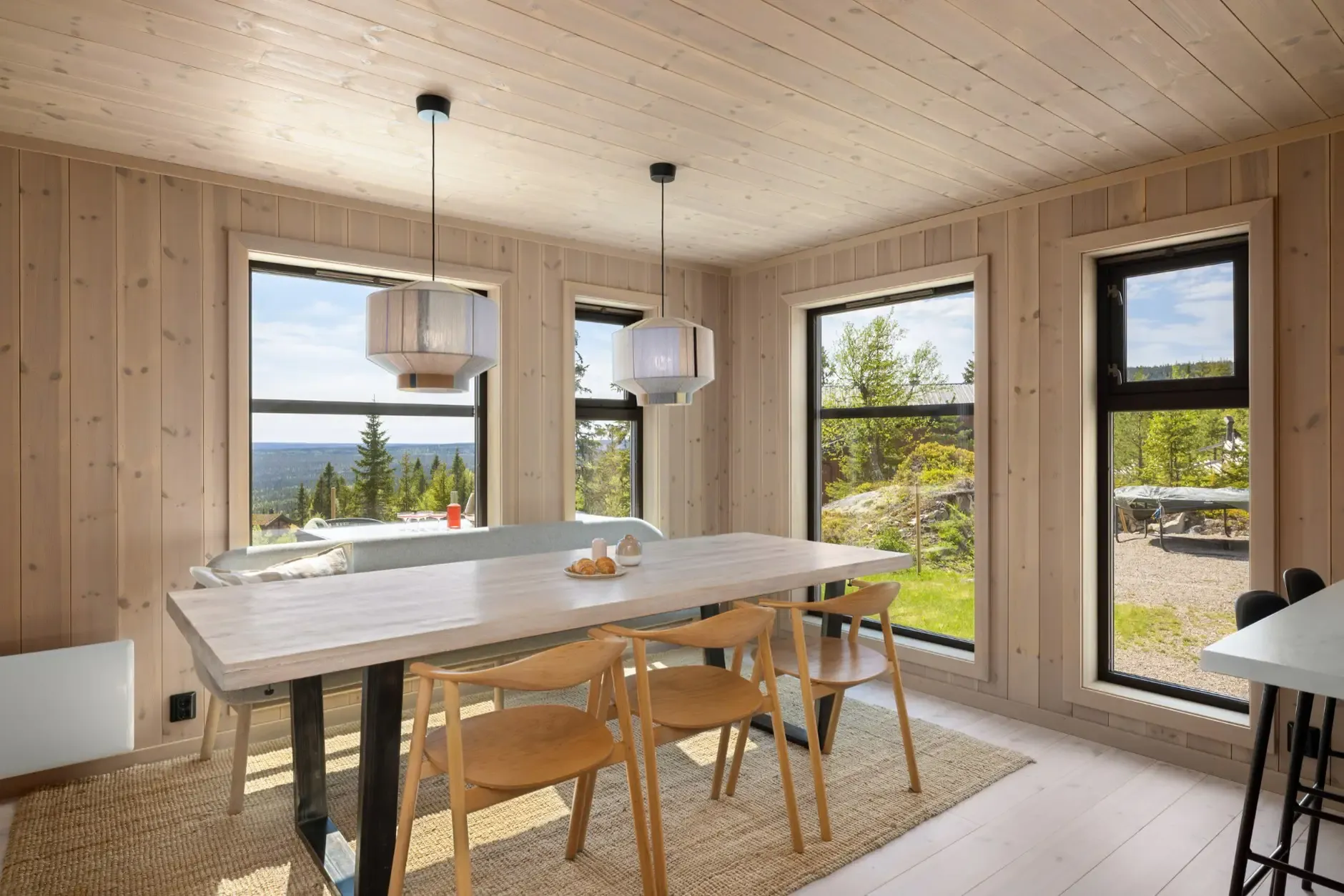 Contemporary 3-Bedroom Country House with Terrace in Norway's Scenic Innlandet - View image 19 of 49