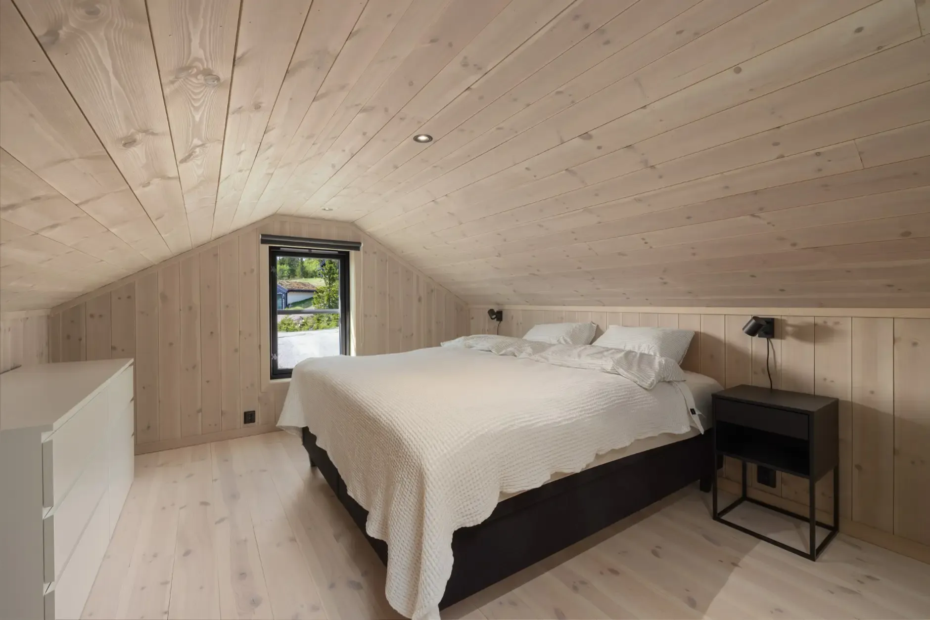 Contemporary 3-Bedroom Country House with Terrace in Norway's Scenic Innlandet - View image 41 of 49