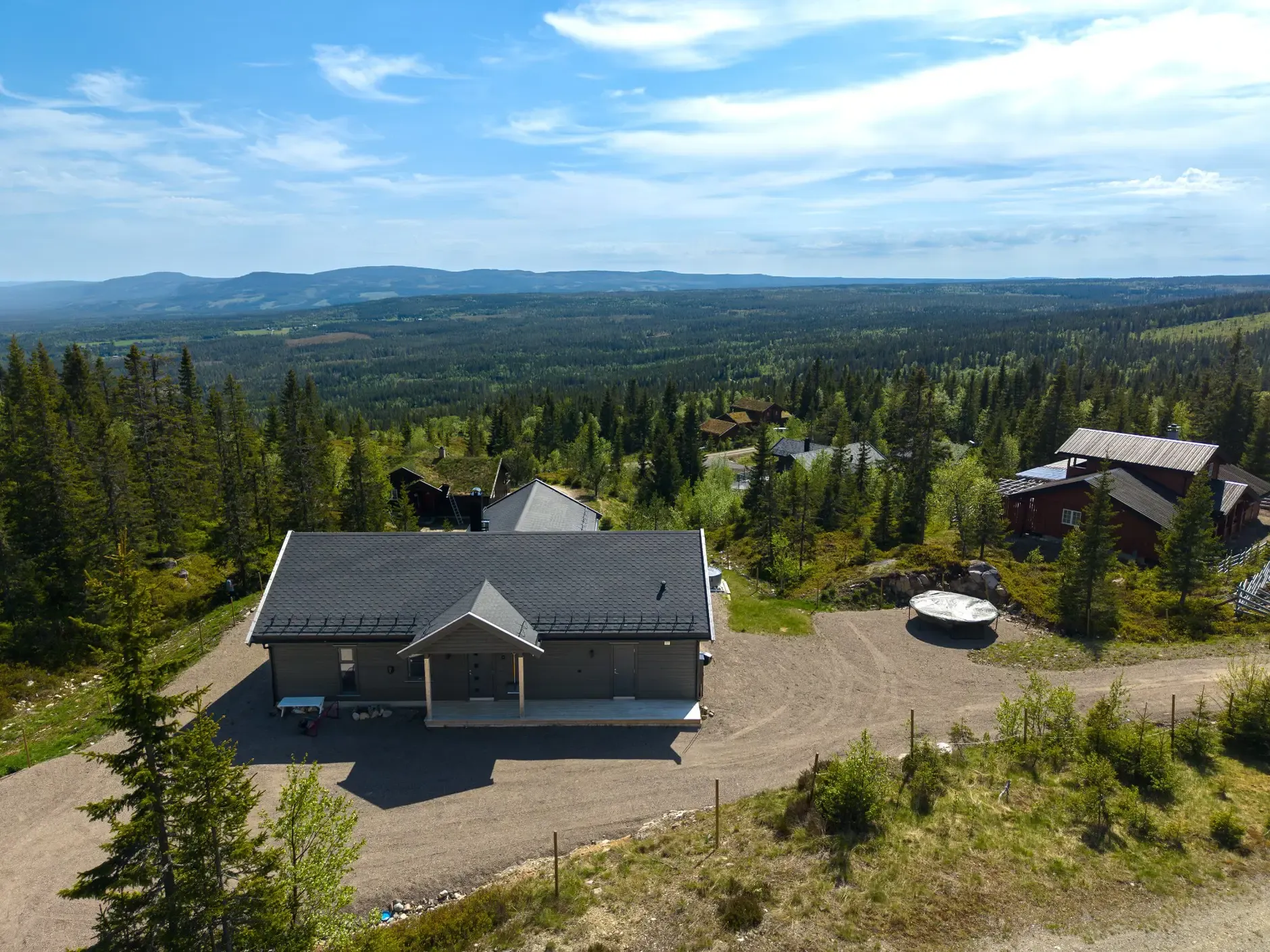 Contemporary 3-Bedroom Country House with Terrace in Norway's Scenic Innlandet - View image 47 of 49