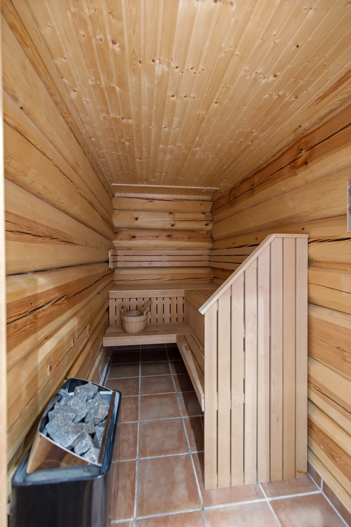 Contemporary 4-Bedroom Cabin with Mountain Views in Flå, Norway - View image 30 of 62
