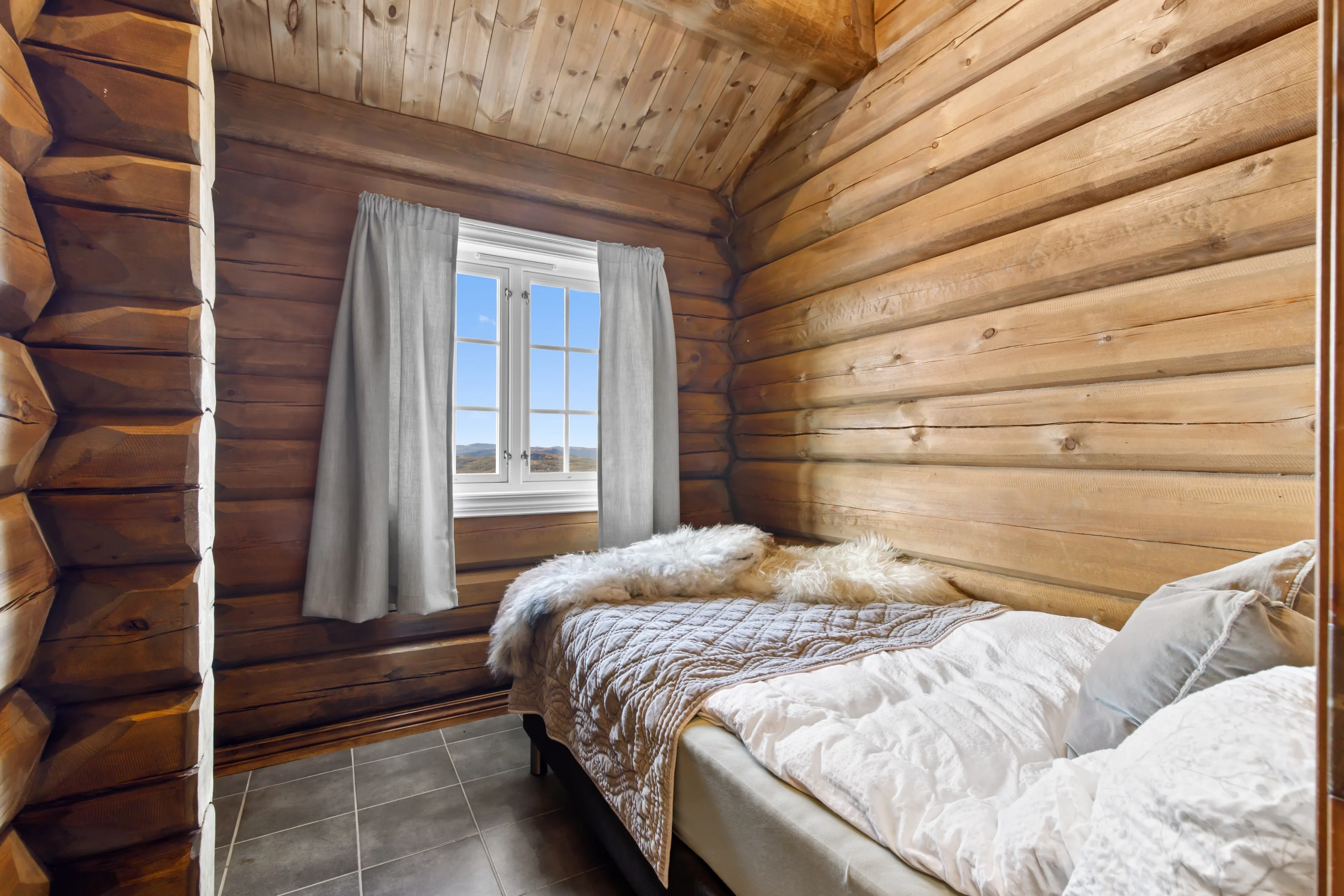 Contemporary 4-Bedroom Cabin with Mountain Views in Flå, Norway - View image 36 of 62