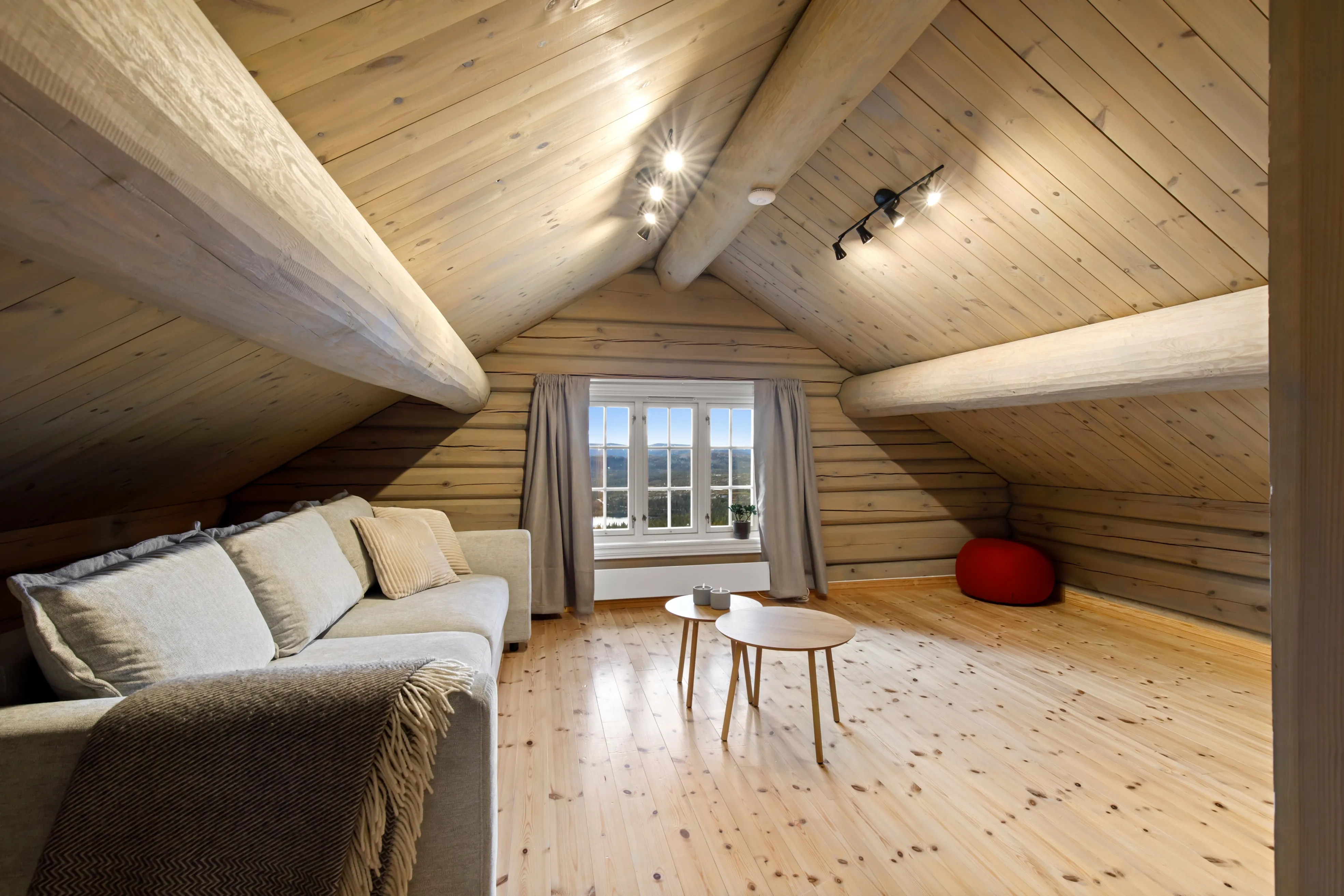Contemporary 4-Bedroom Cabin with Mountain Views in Flå, Norway - View image 41 of 62