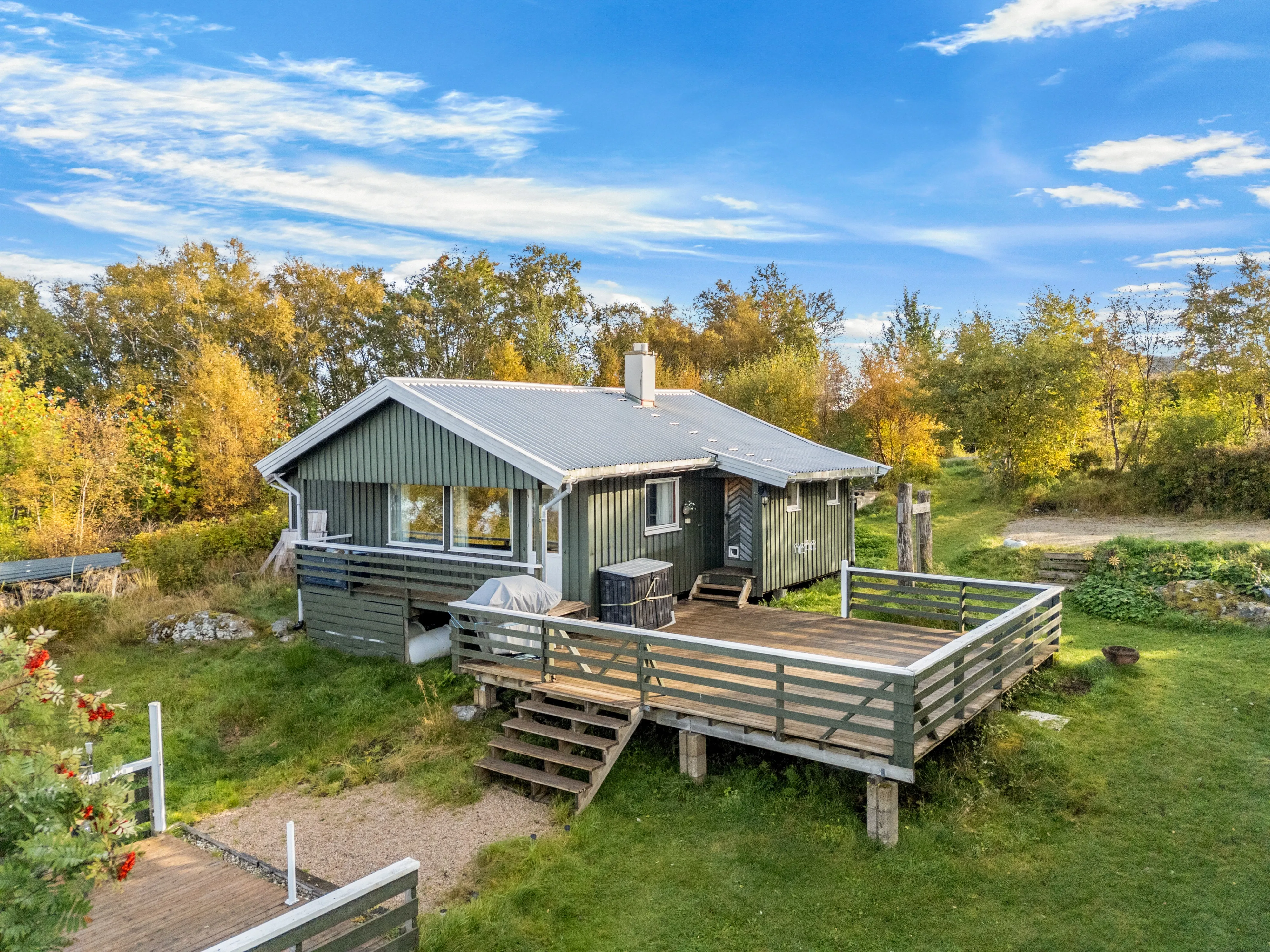 1970s Lakeside Cabin with Terrace and Dock in Hitra, Norway - Image 3