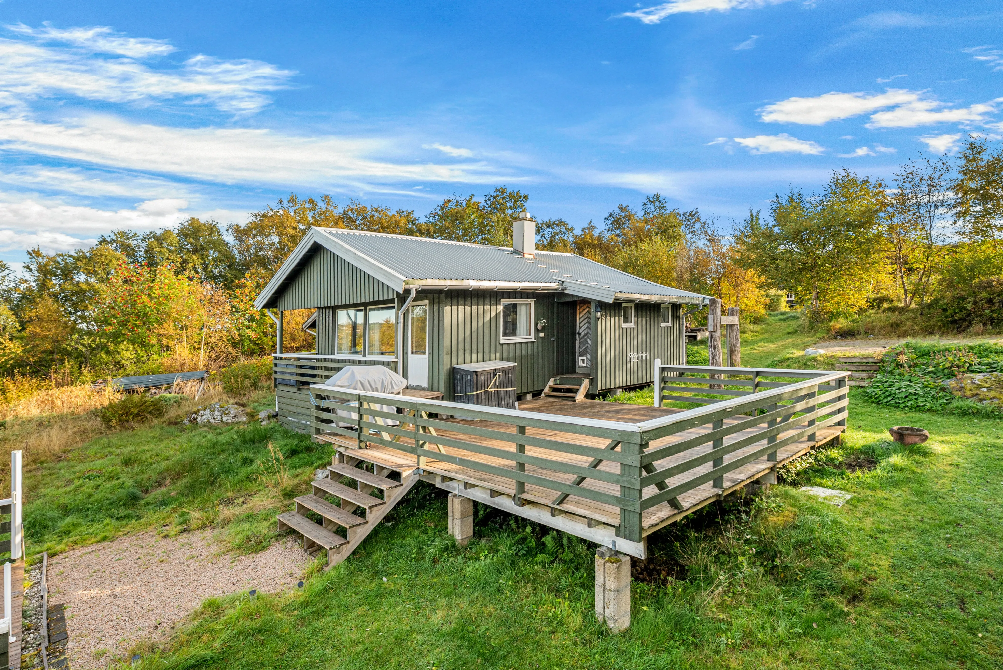 1970s Lakeside Cabin with Terrace and Dock in Hitra, Norway - View image 27 of 30