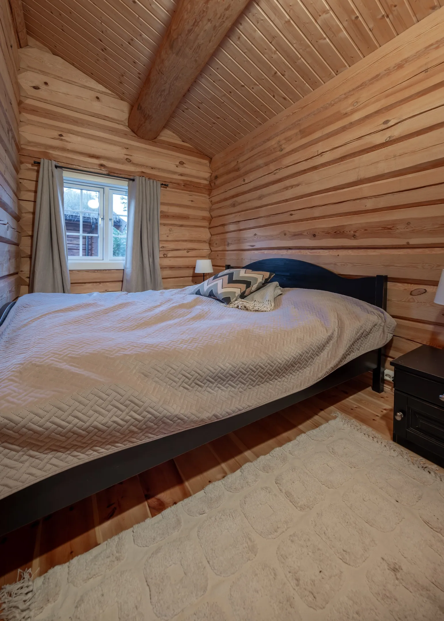 Modern 5-Bedroom Cabin with Expansive Garden and Terrace in Nesbyen - View image 19 of 45