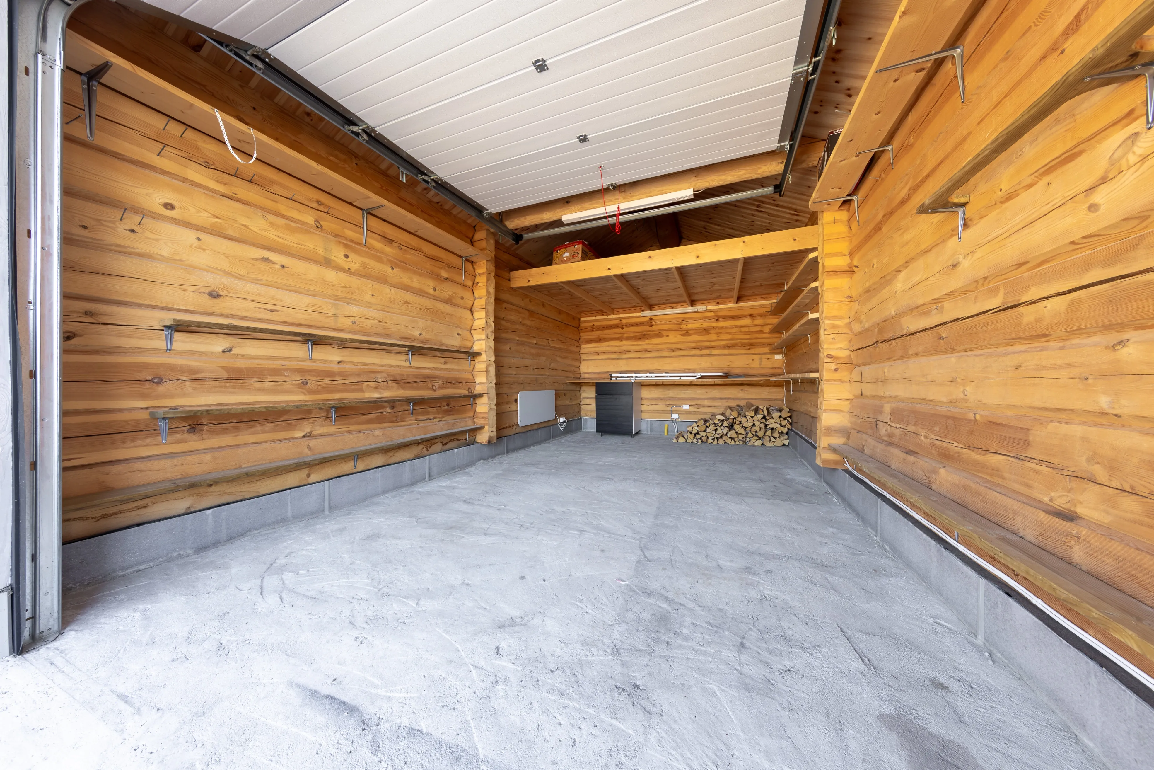 Modern 5-Bedroom Cabin with Expansive Garden and Terrace in Nesbyen - View image 36 of 45